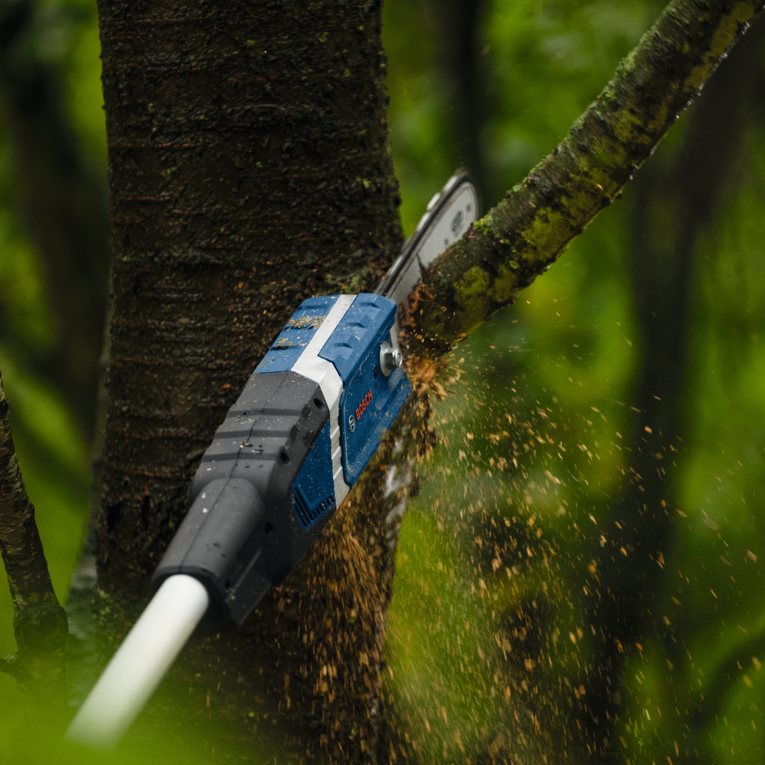 Bosch Professional Akku-Hochentaster »GKE 18V-25 TP Solo«, ohne Akku und Ladegerät