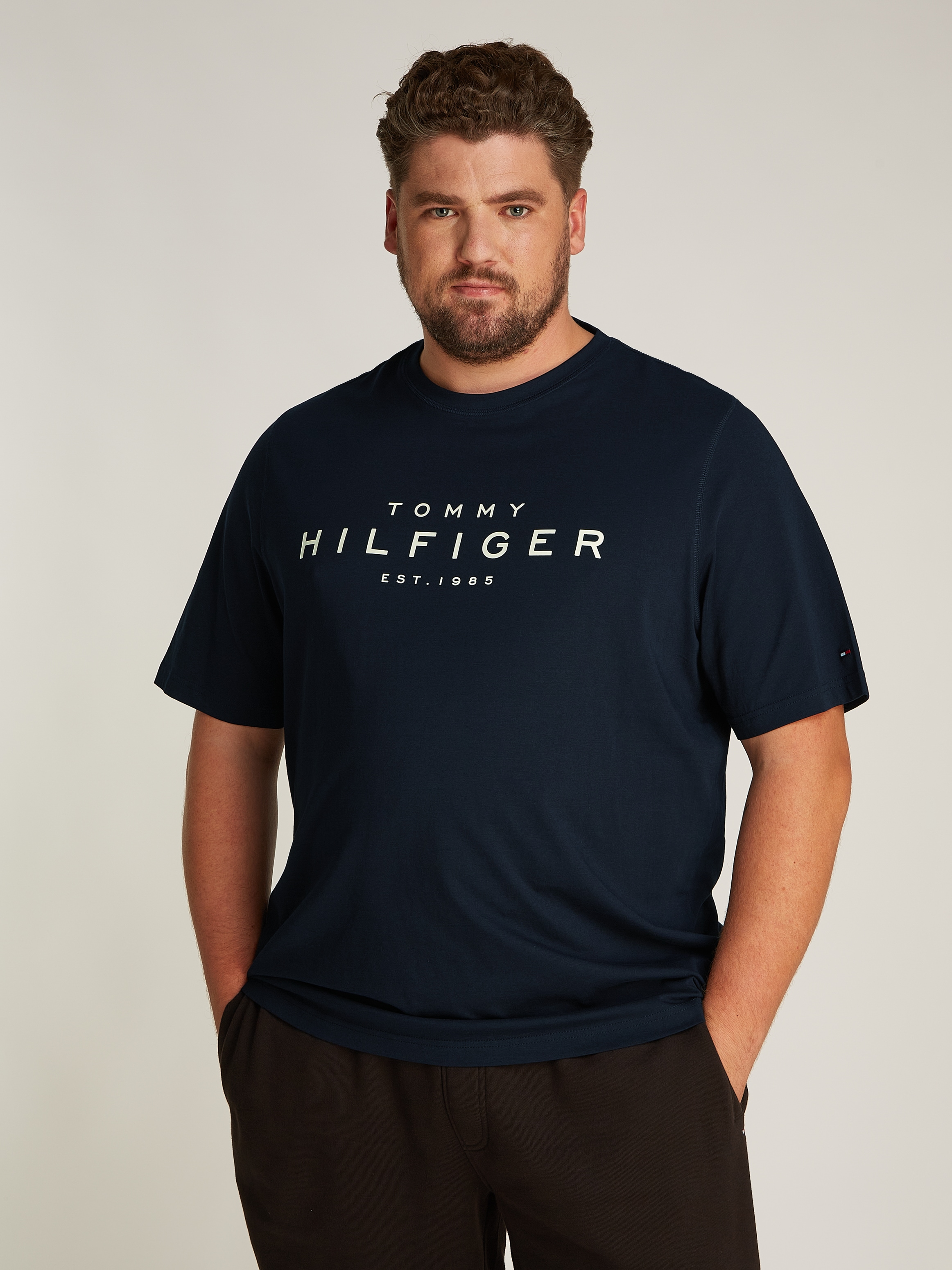 Rundhalsshirt »BT-BIG RWB HILFIGER TEE-B«, in Großen Größen, Logodruck