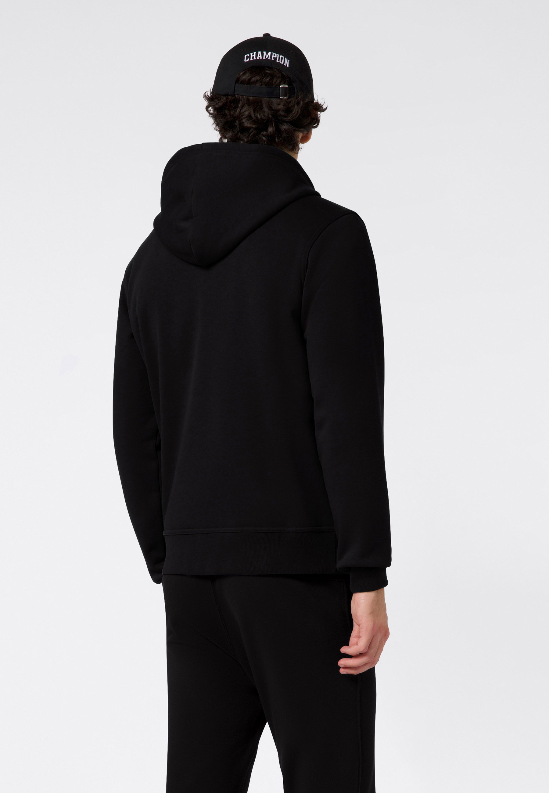 Champion Kapuzensweatjacke aus Baumwolle und Polyester, erhältlich in den Größen S bis XXL