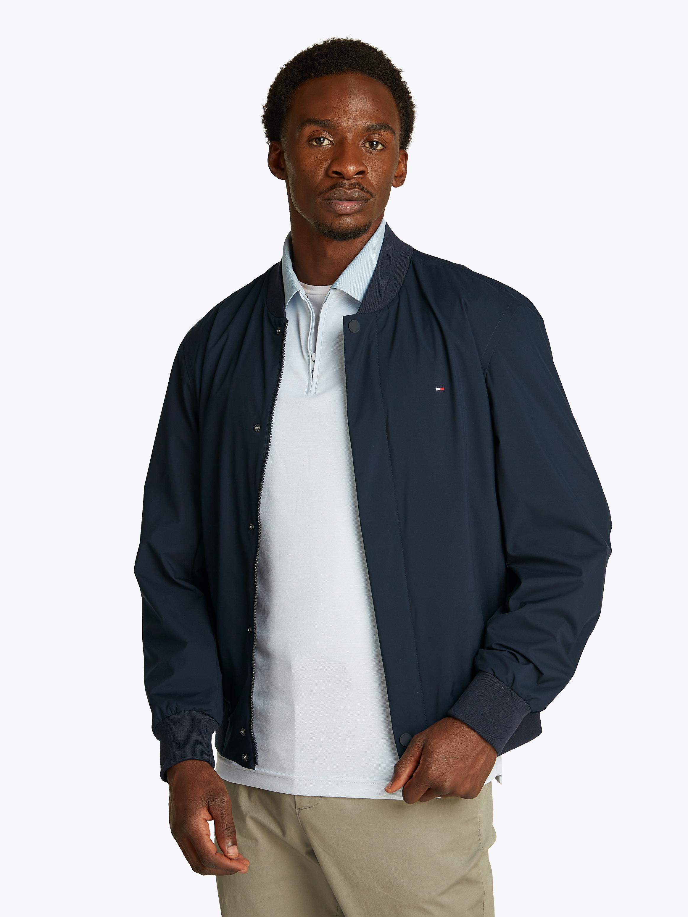 Tommy Hilfiger Bomberjacke "TECH LIGHTWEIGHT" mit Kapuze Regular fit mit St günstig online kaufen