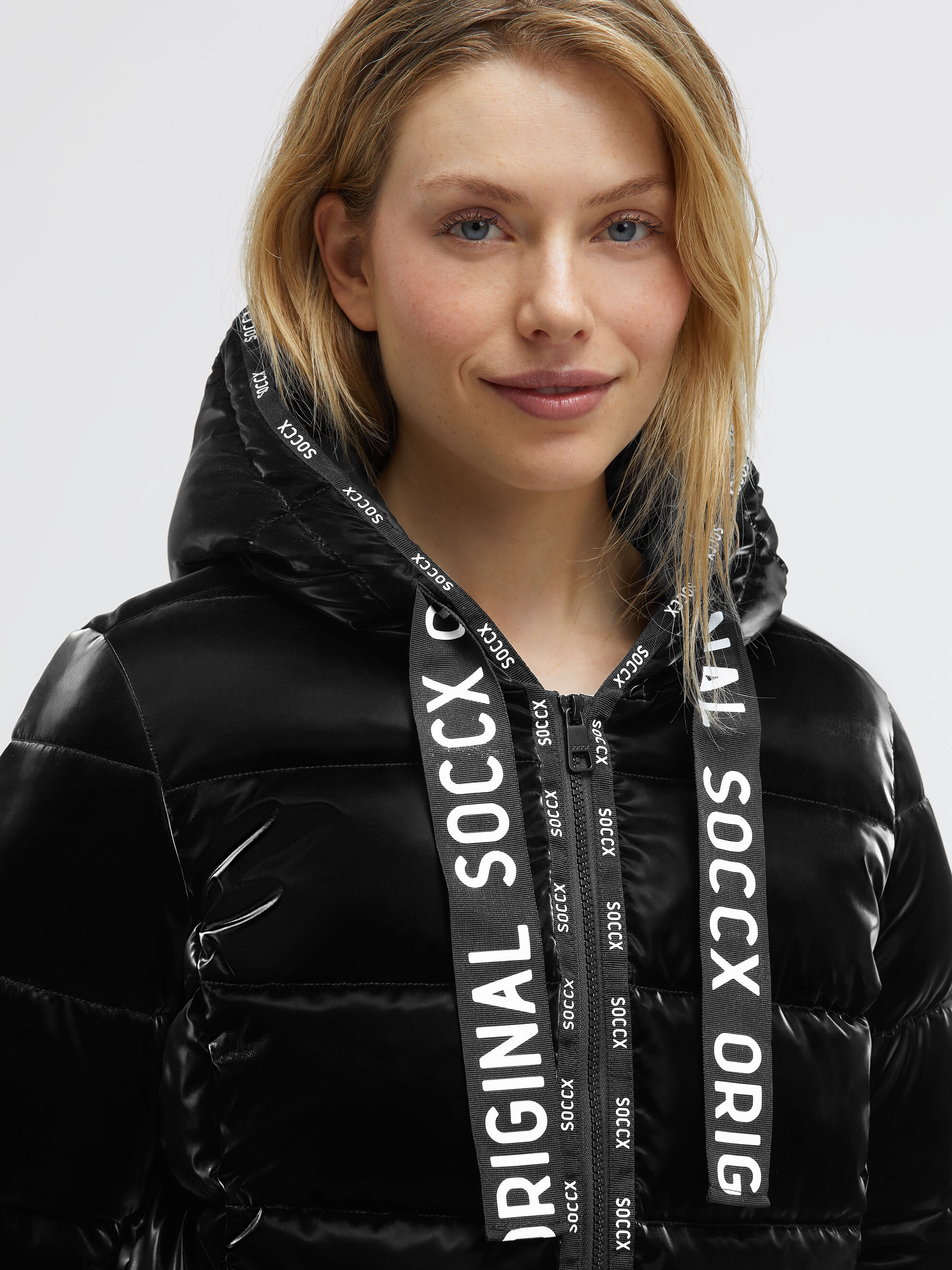 SOCCX Winterjacke mit Kapuze mit Reißverschluss an den Einschubtaschen