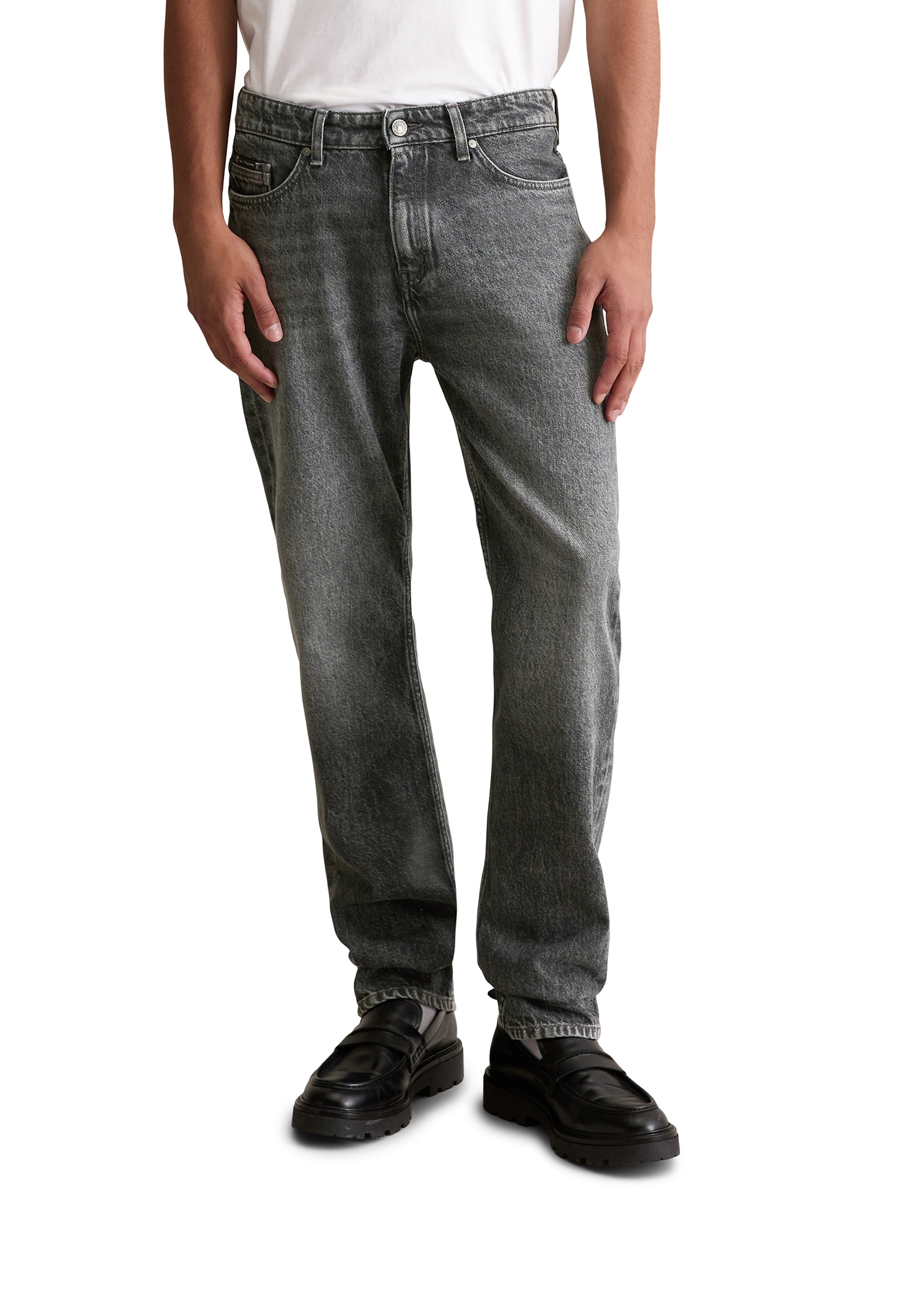 Marc OPolo DENIM Straight-Jeans "Sverre", mit dezenter Waschung, gerades Be günstig online kaufen