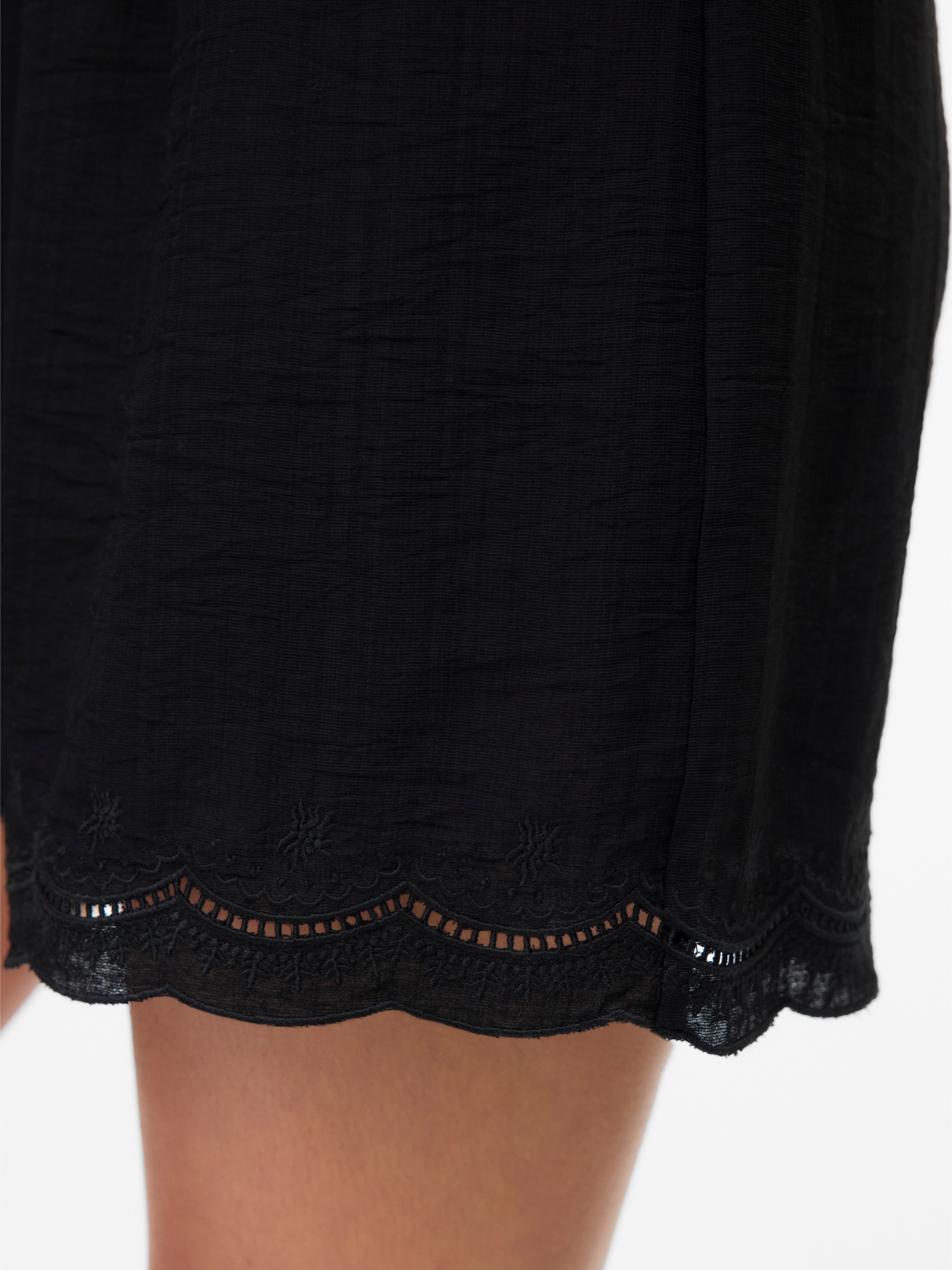 Vero Moda Shorts »VMPEACH NW SHORTS WVN GA«
