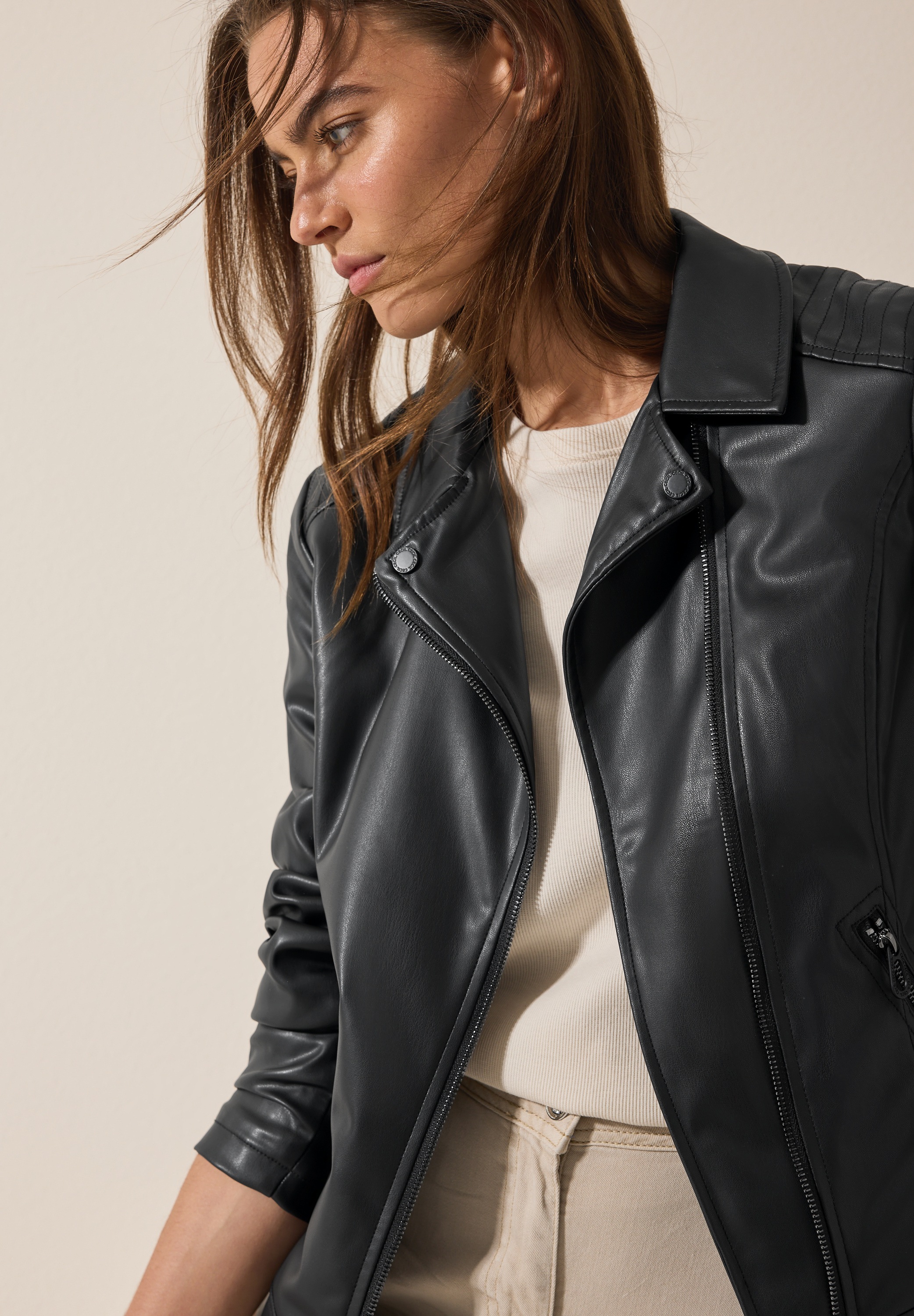 Cecil Bikerjacke ohne Kapuze mit asymmetrichem Reißverschluss