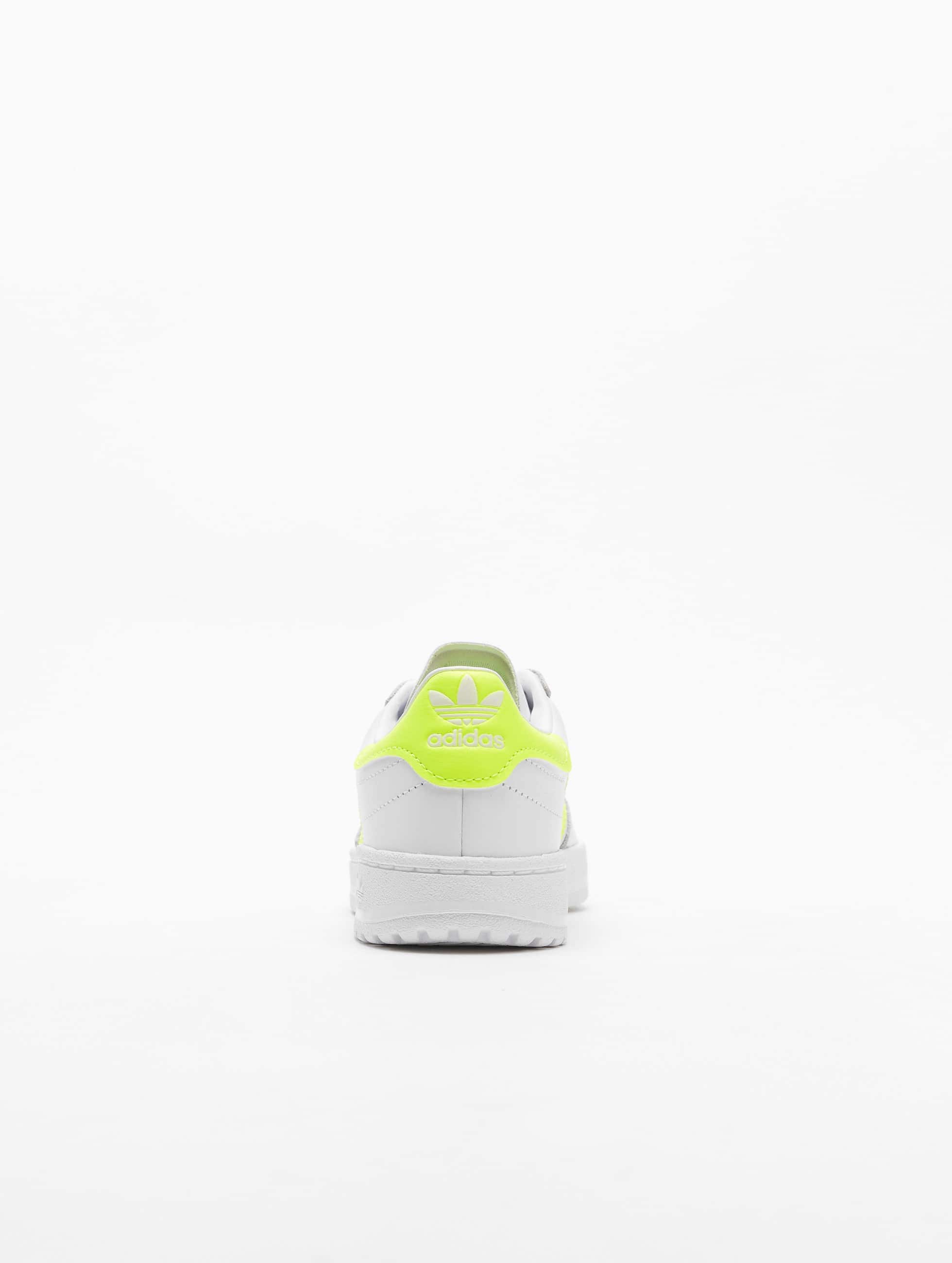 Trainingsschuh »Damen adidas TEAM COURT Schuhe«, (1 tlg.)