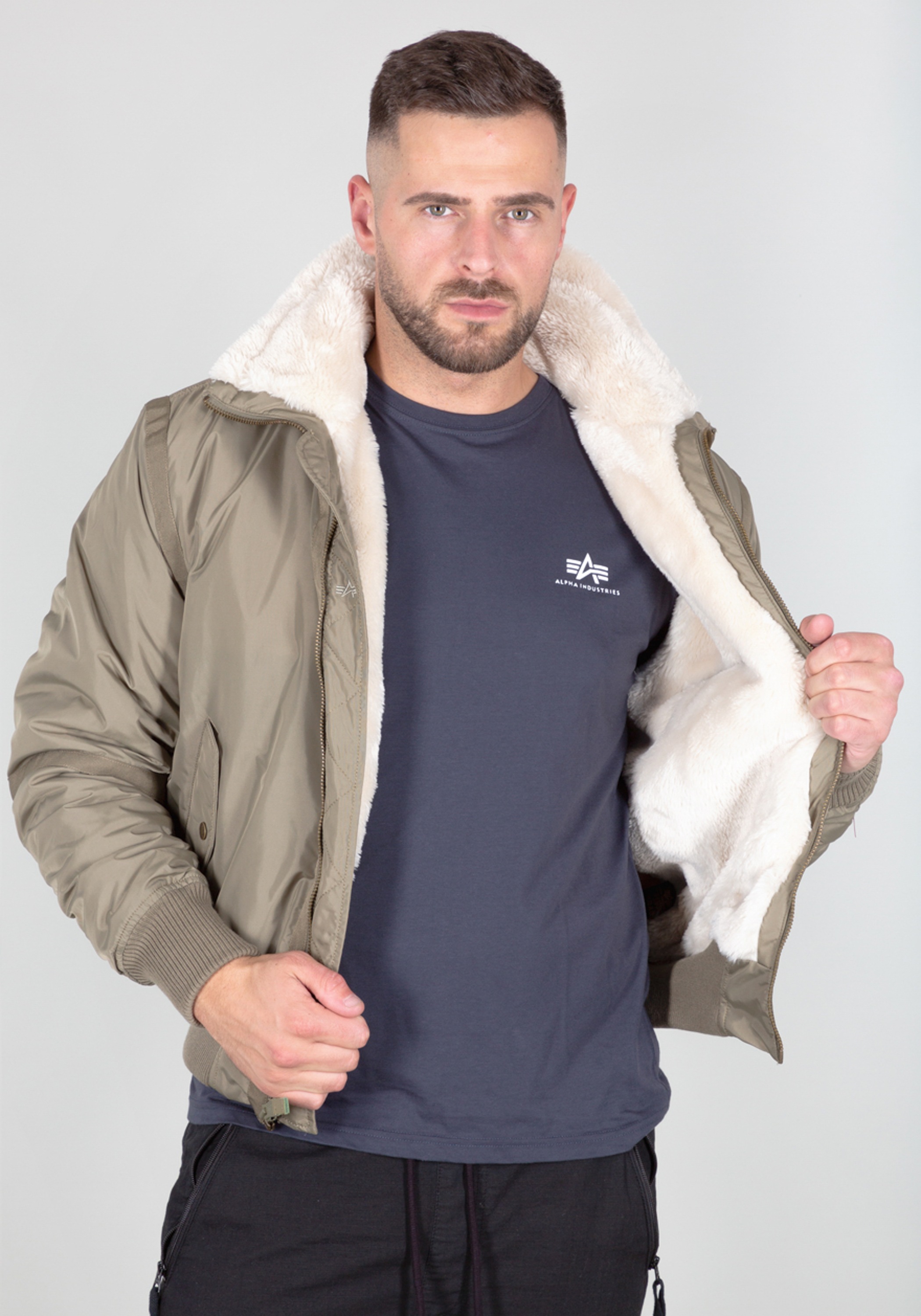 Thumbnail - Alpha Industries Bomberjacke "B-15 III TT Two Tone"