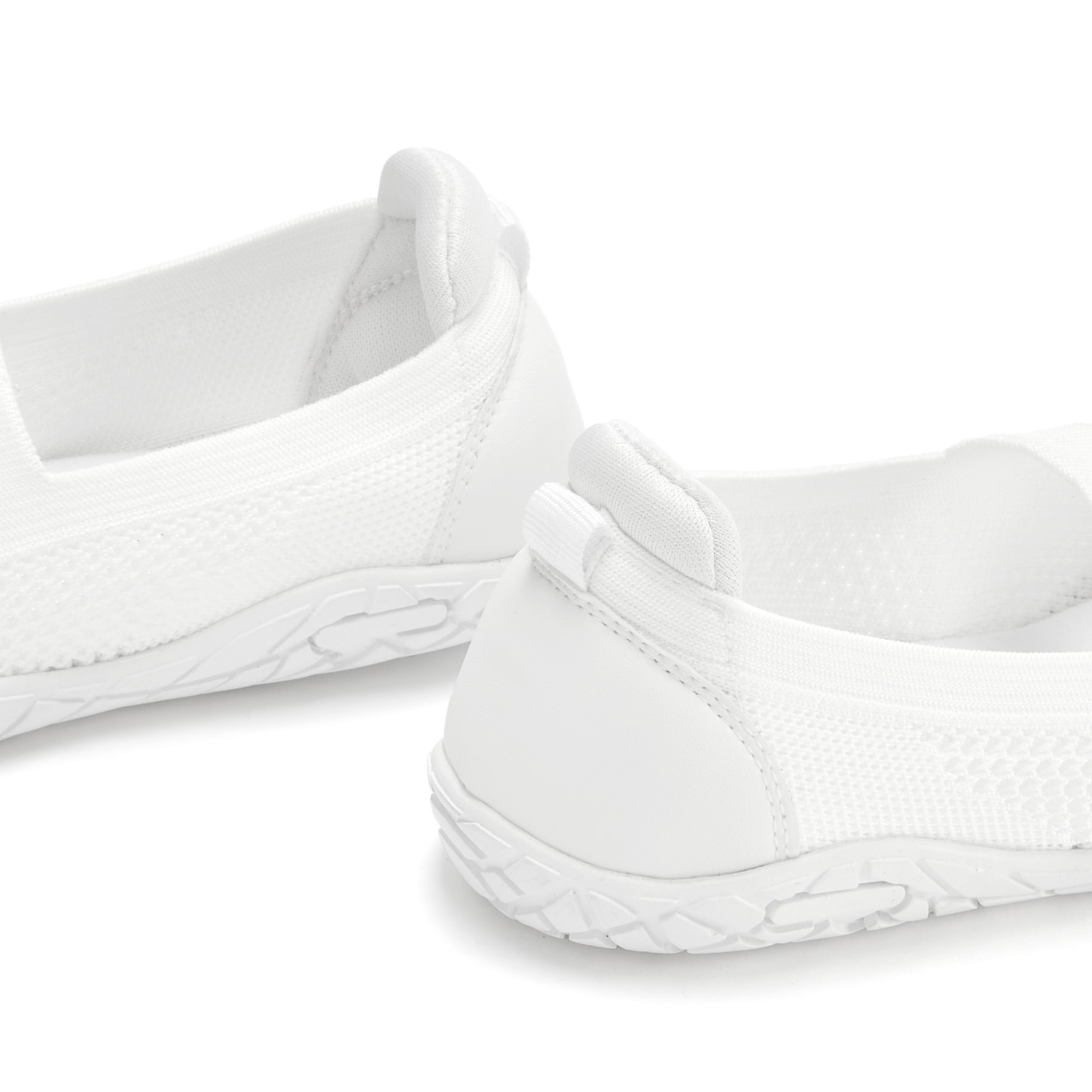 LASCANA Sneaker Ballerinas »Riemchenballerina, Slip-On-Sneaker«, Freizeitschuh, Slipper, Halbschuh superleicht, flexible Sohle VEGAN