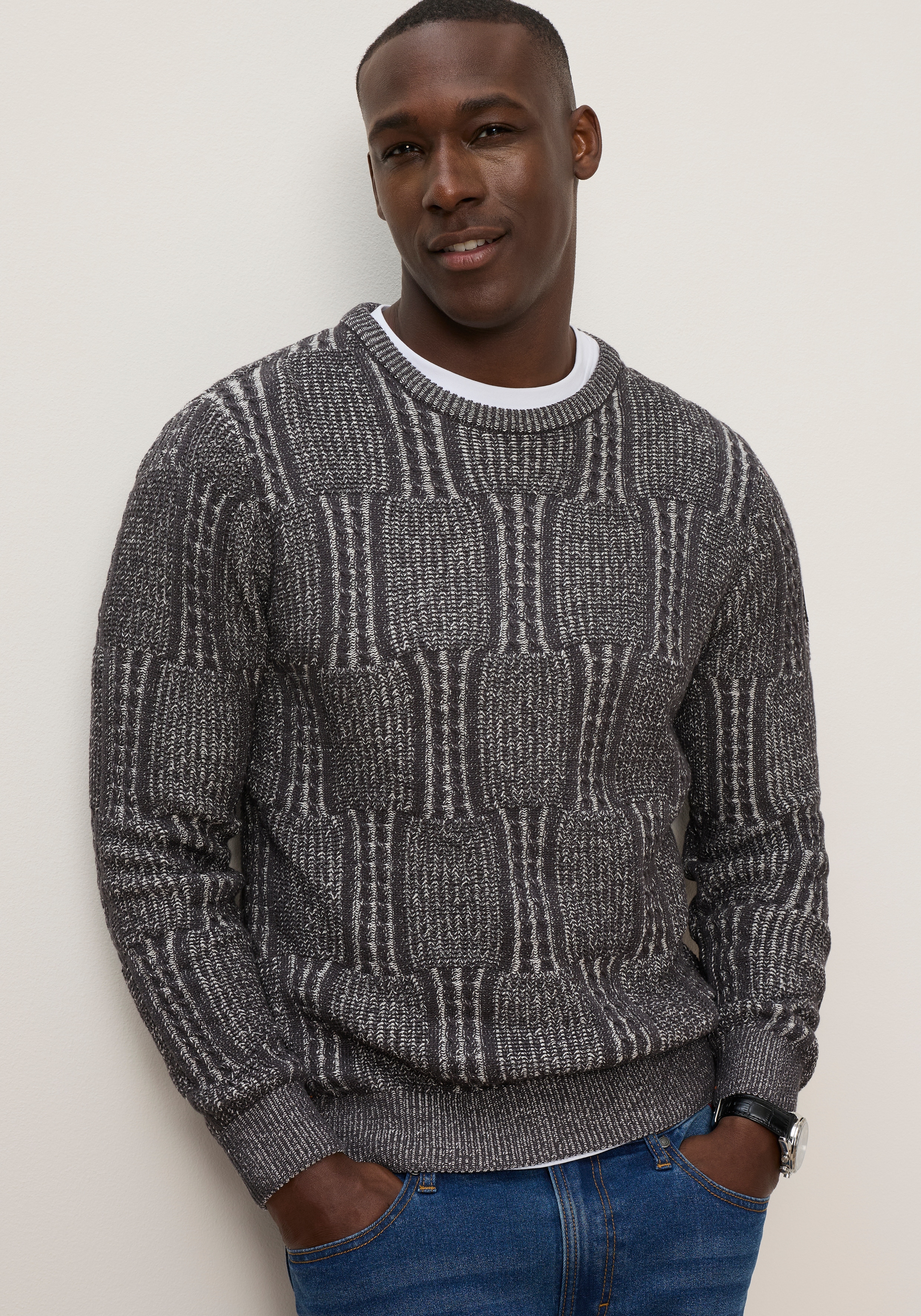 KangaROOS Strickpullover Regular Fit, mit Rundhalsausschnitt, in normaler Länge