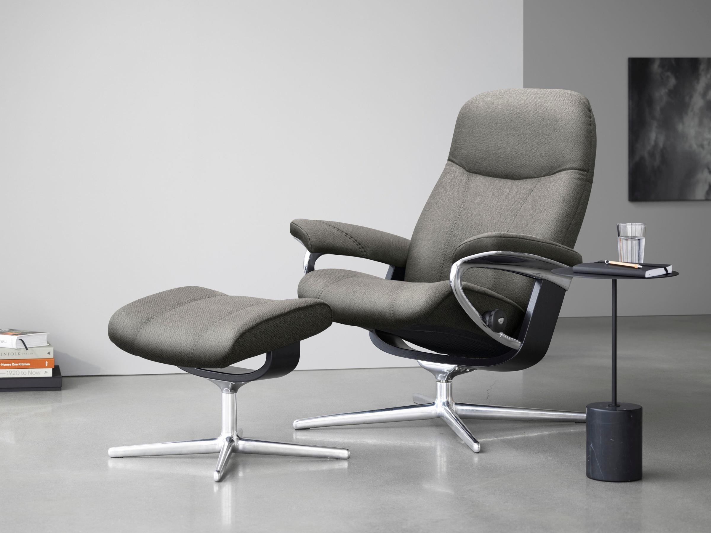 Stressless Relaxsessel "Consul", mit Cross Base, Größe S, M & L, Holzakzent günstig online kaufen