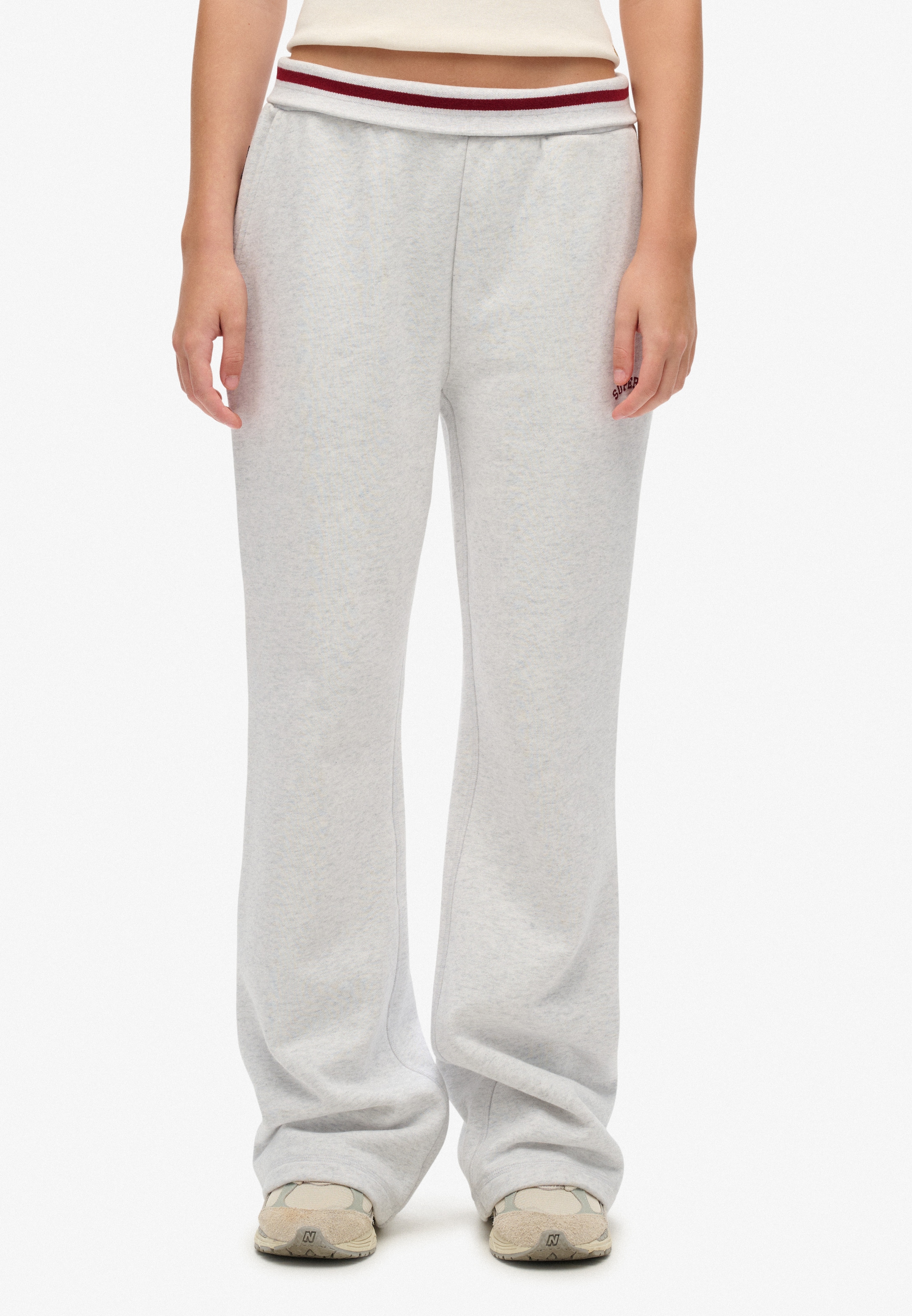 Superdry Sweathose "ESSENTIAL LOGO LR FLARE JOGGER" günstig online kaufen