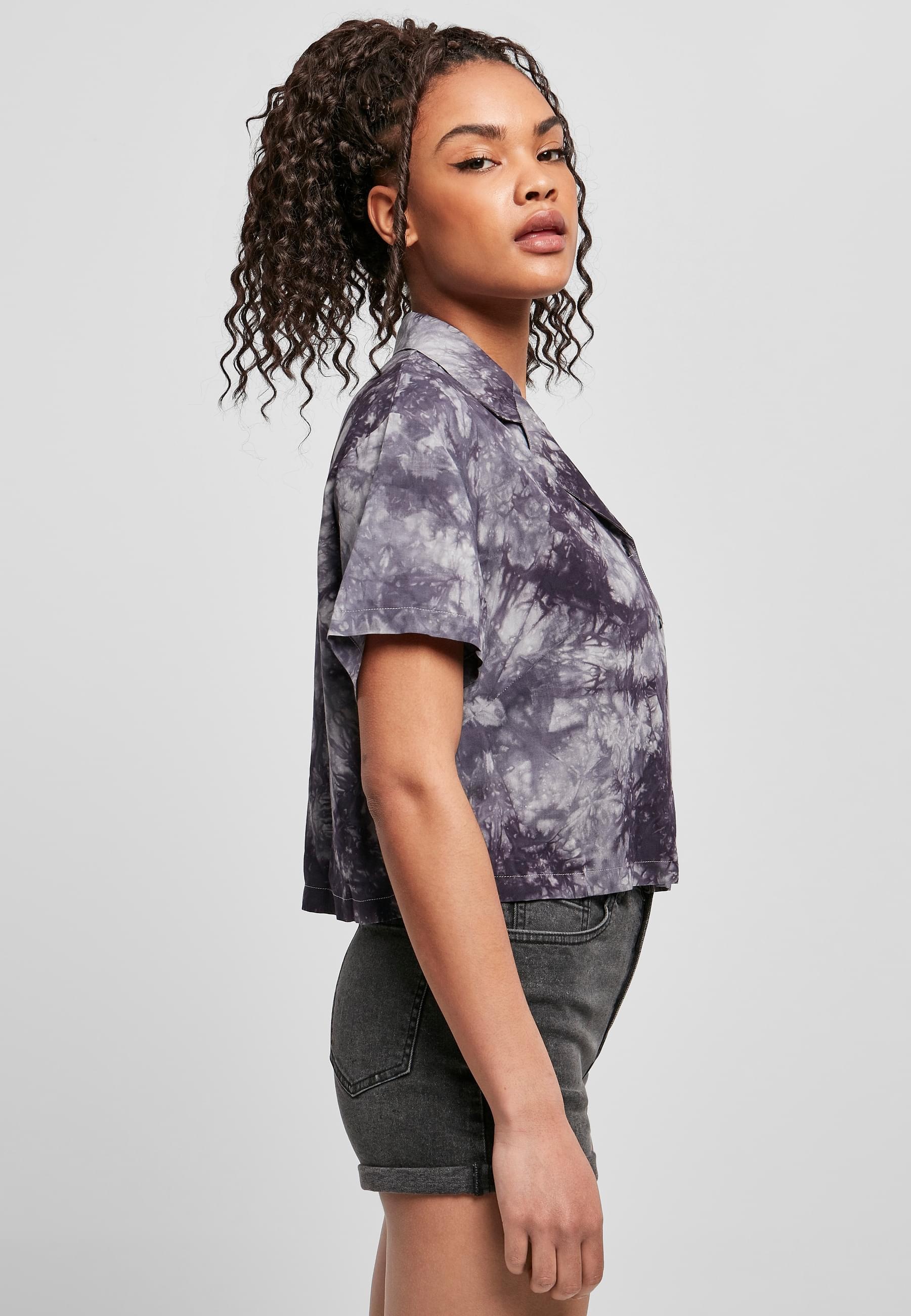 URBAN CLASSICS Klassische Bluse »Urban Classics Damen Ladies Viscose Tie Dye Resort Shirt«