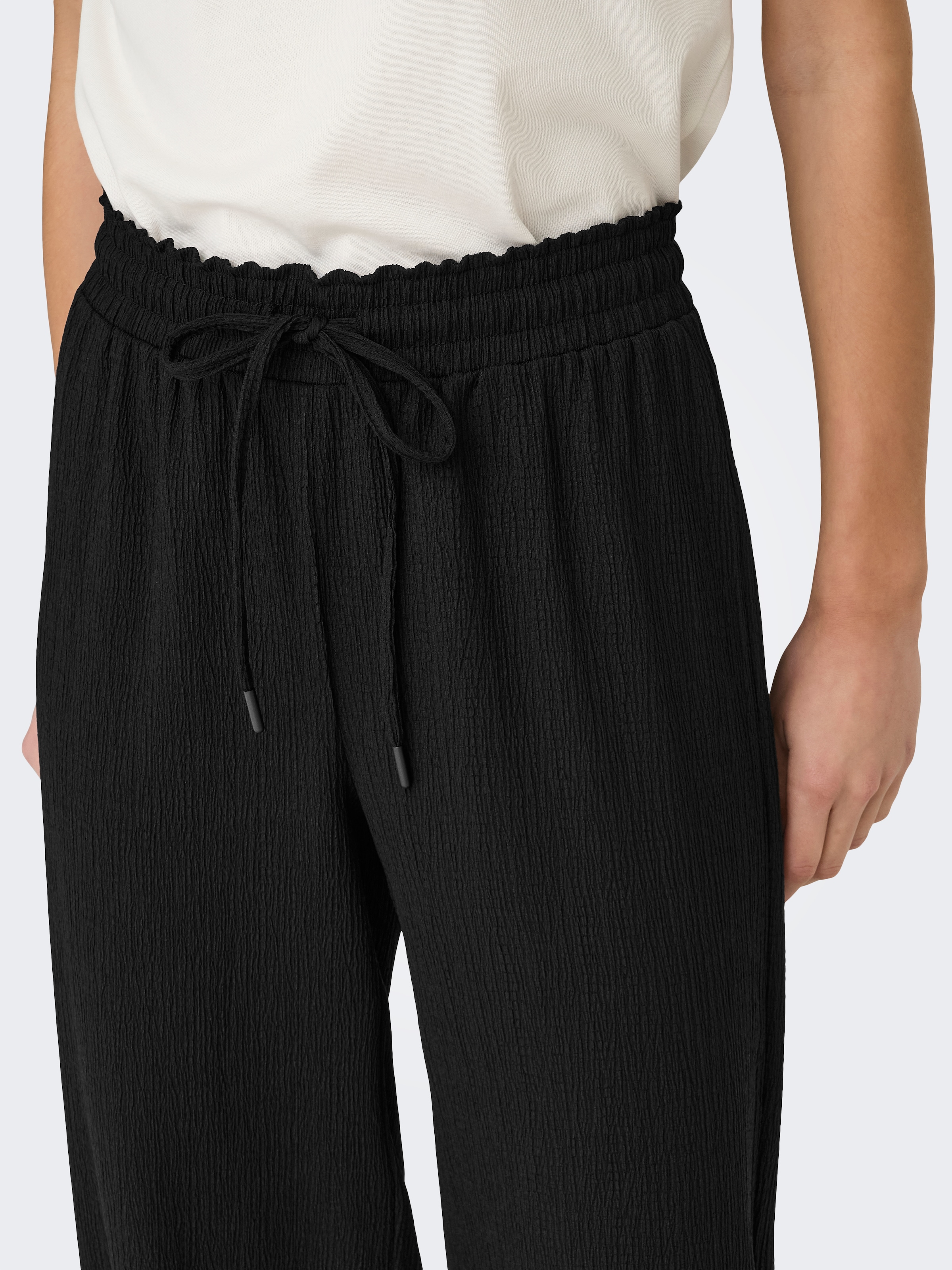 ONLY Schlupfhose »ONLALTA MW STRING WIDE PANT PNT ZLO«  Materialmix, weite Beinform