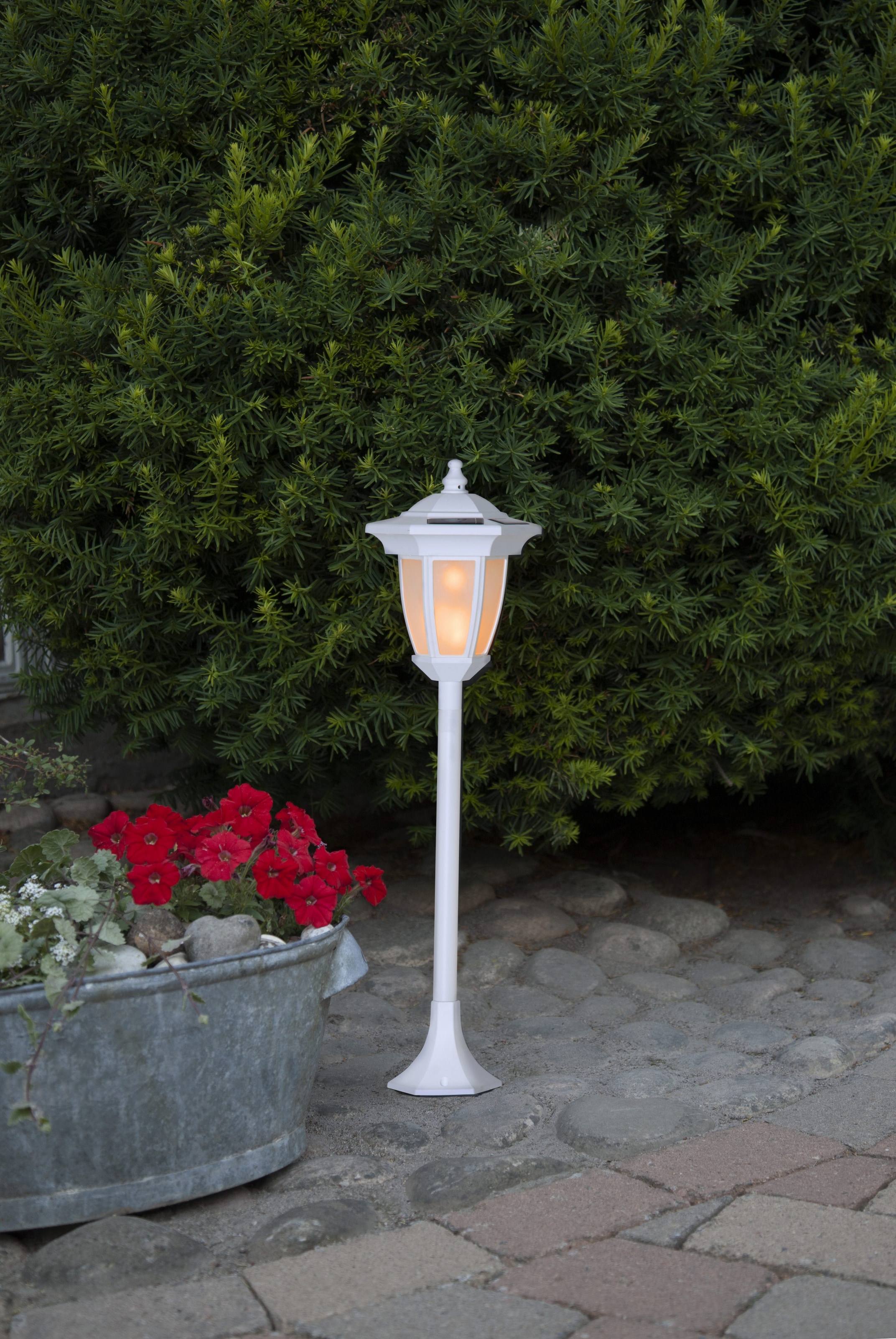 Parforce Traditional Hunting LED Solarleuchte »Solarlampe Flame« LED-Board 1 Stk. Extra-Warmweiß mit Flammen-Effekt als Hänge-, Tisch-, Boden- oder Wegleuchte