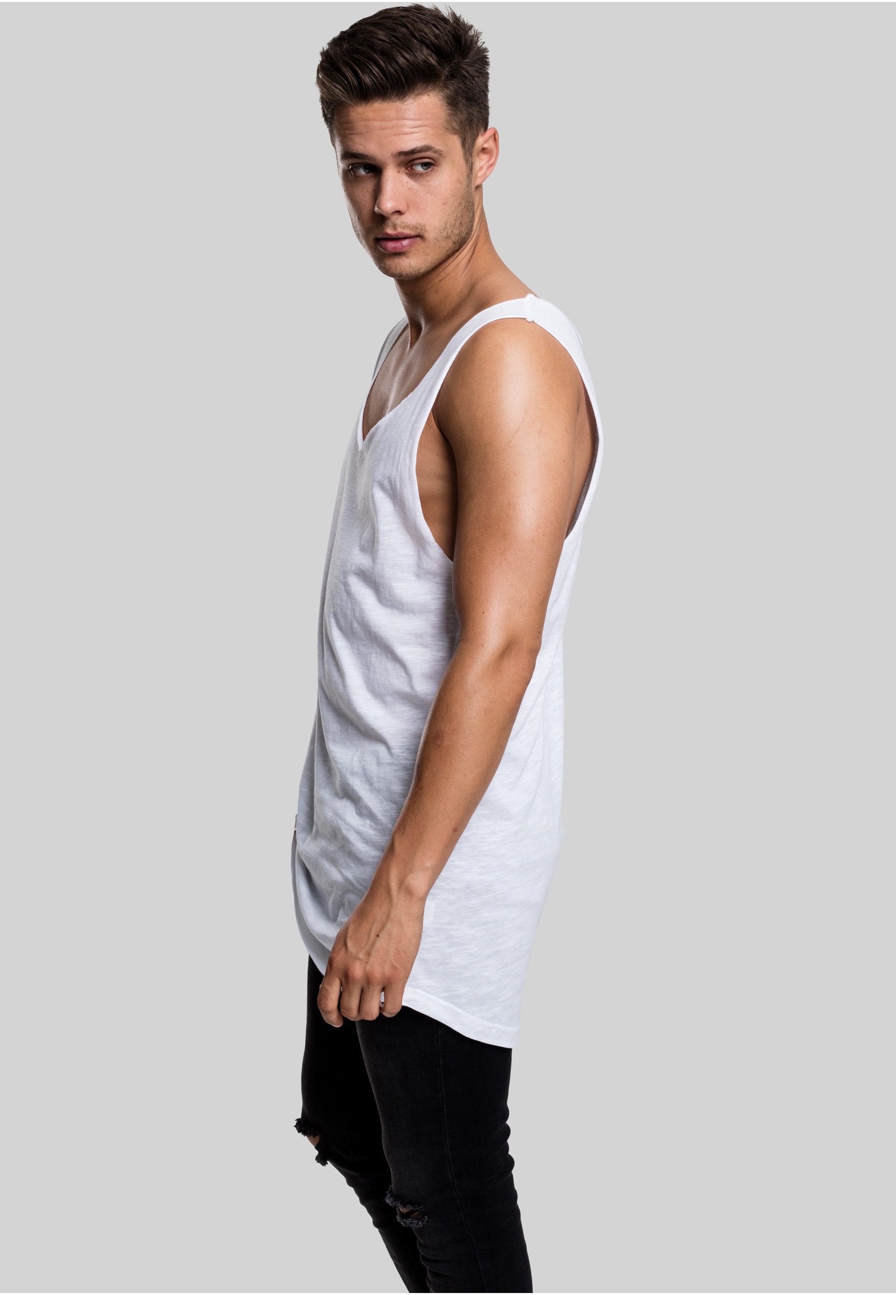 URBAN CLASSICS Tanktop »Urban Classics Herren Long Shaped Open Edge Loose Tank« 1