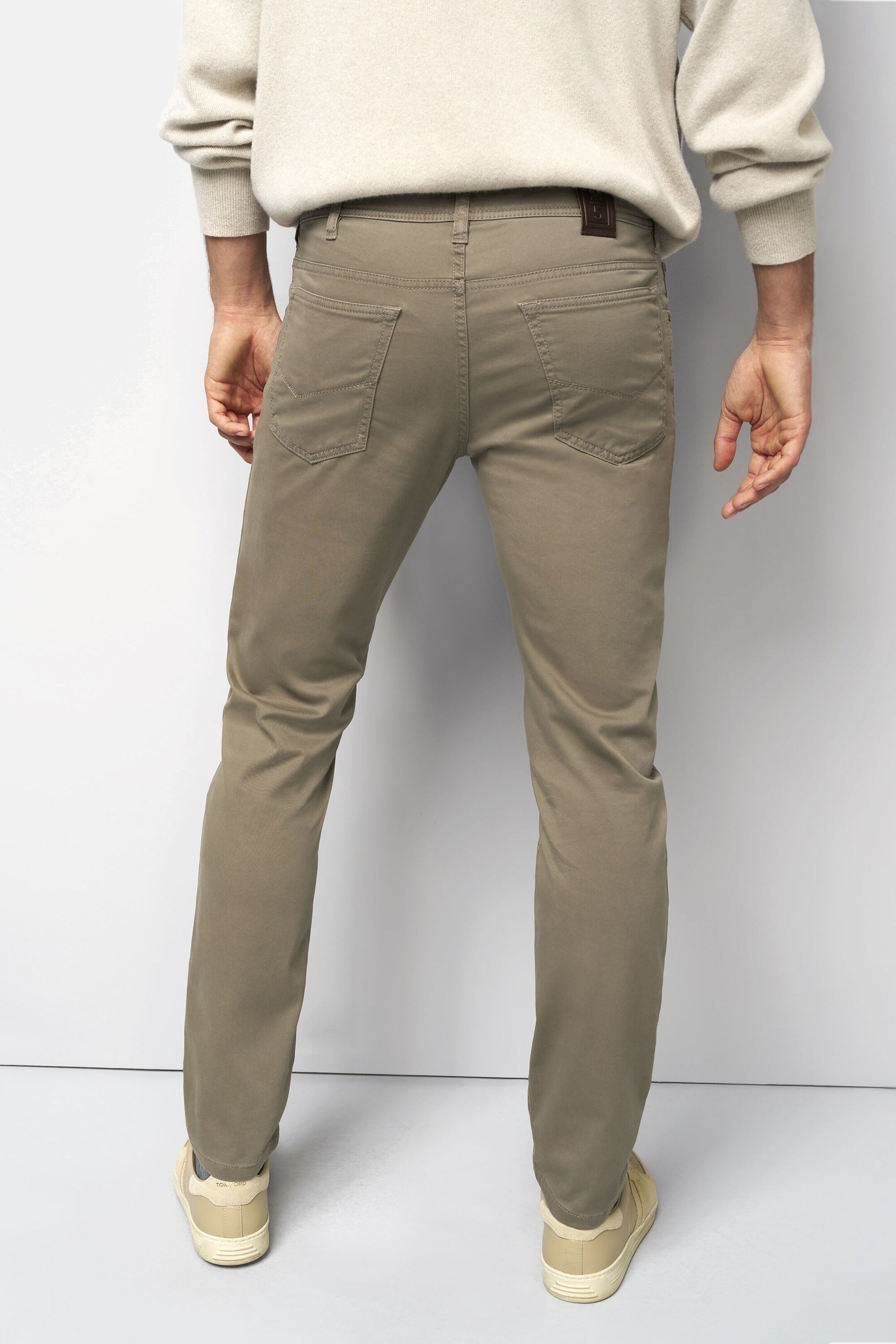 Thumbnail - MEYER Chinos "M5 Five Pocket" M5 Linie, aus High Performance Satin