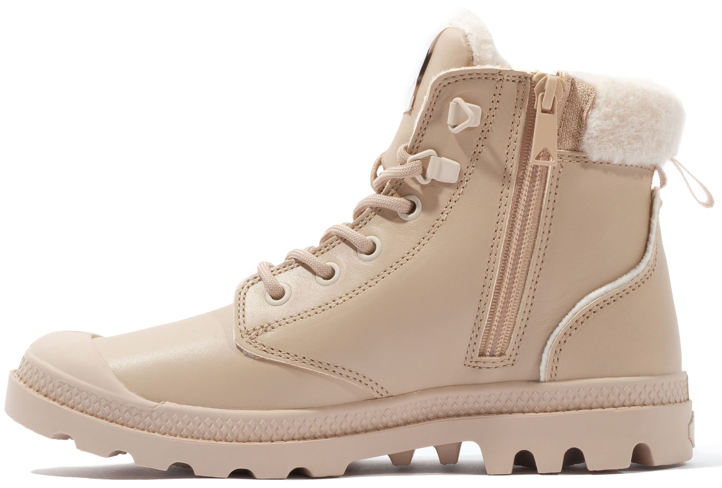 Palladium Winterboots »PAMPA HI SNOW WARM«, Winterschuhe, Winterstiefel, Snowboots, wasserabweisend & gefüttert