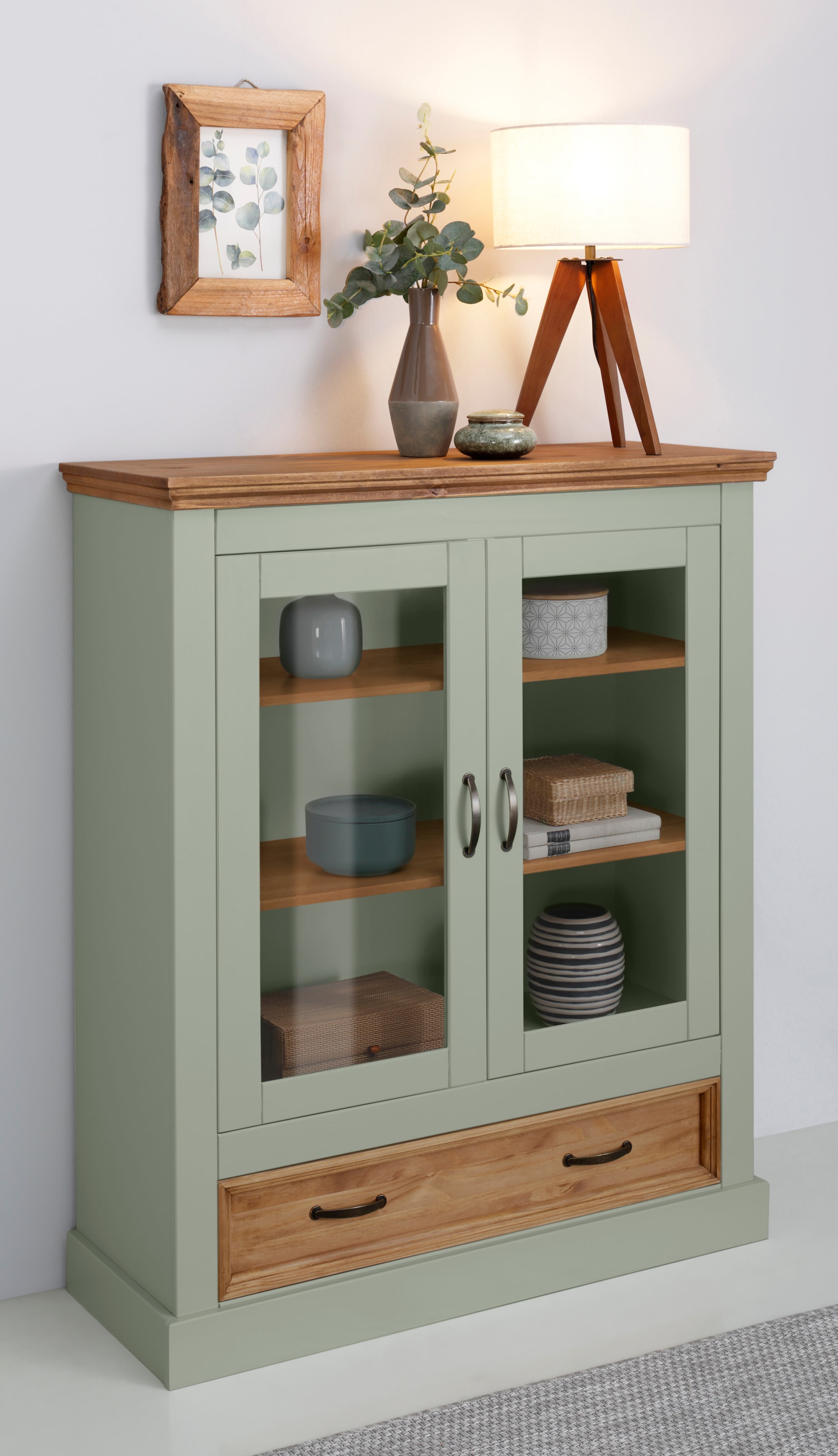 Vitrine OTTO HOME, B:100cm H:120cm T:38cm, grün, Glas, MDF, Massivholz, Wohnzimmer, Schränke, "Selma Highboard", aus massivem Kiefernholz, mit