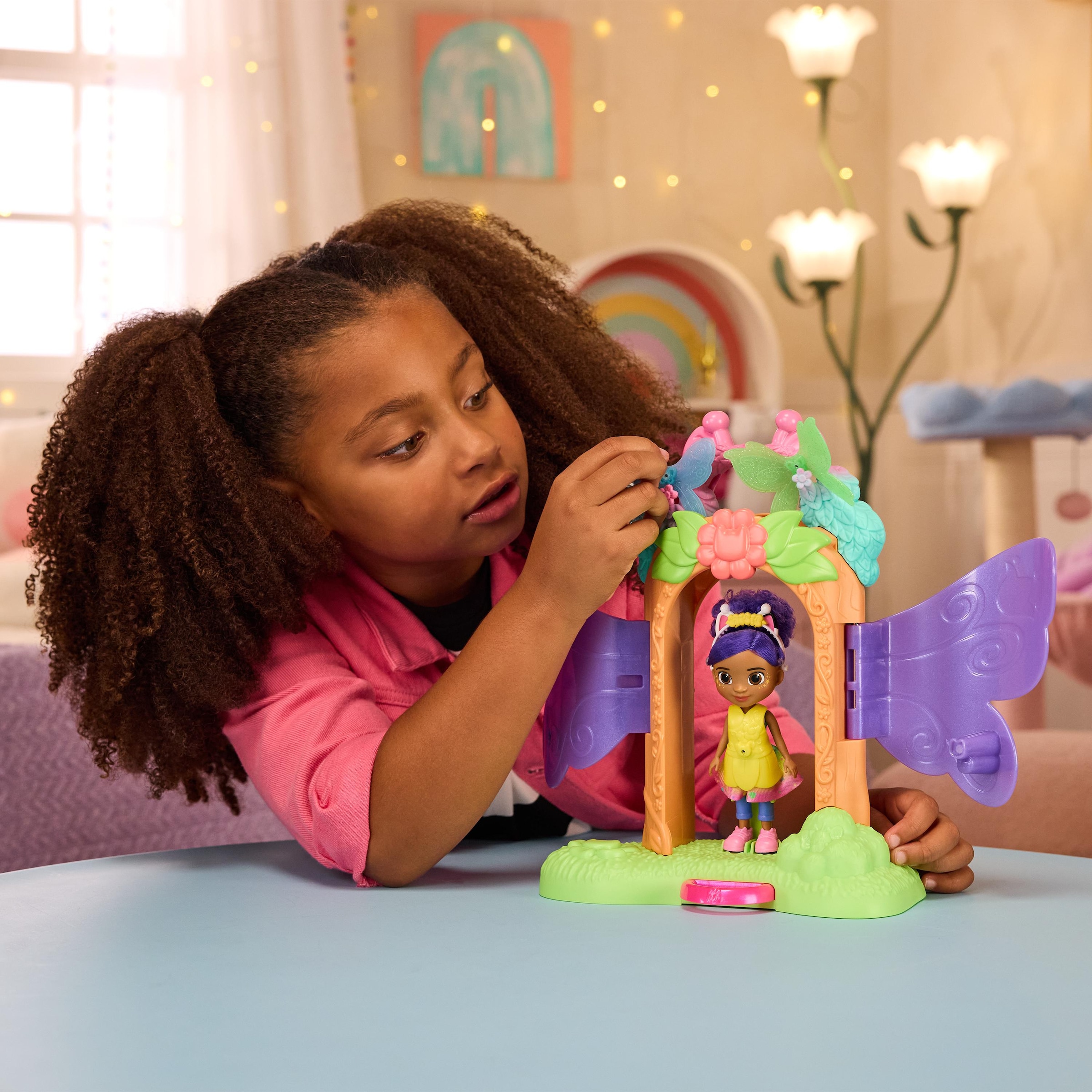 Spin Master Spielwelt »Gabby's Dollhouse - Fairylandia - Magisches Feen-Verwandlung Spielset«