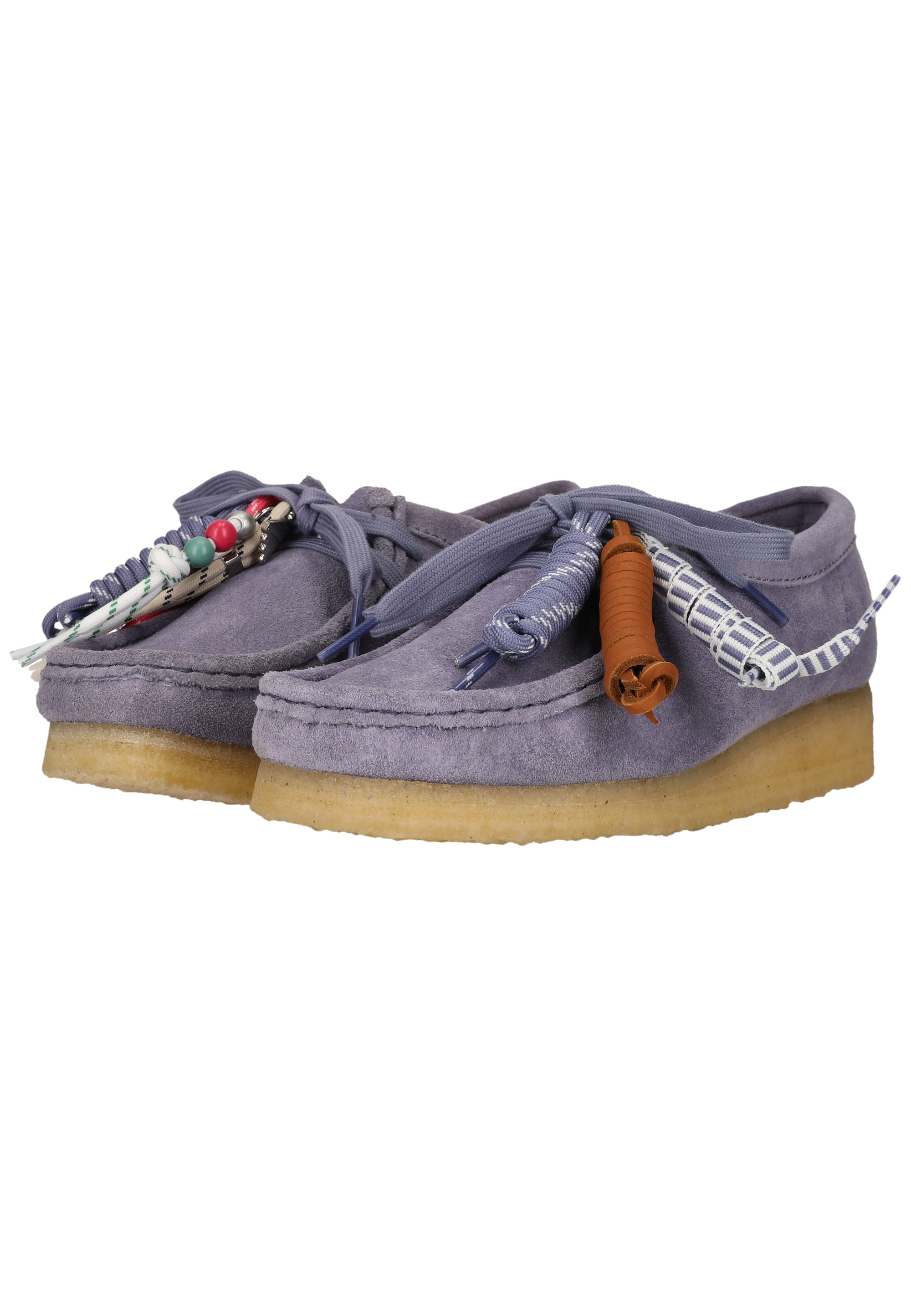 Clarks Schnürschuh »Wallabee«  mit Anhängern, Quasten und Perlen