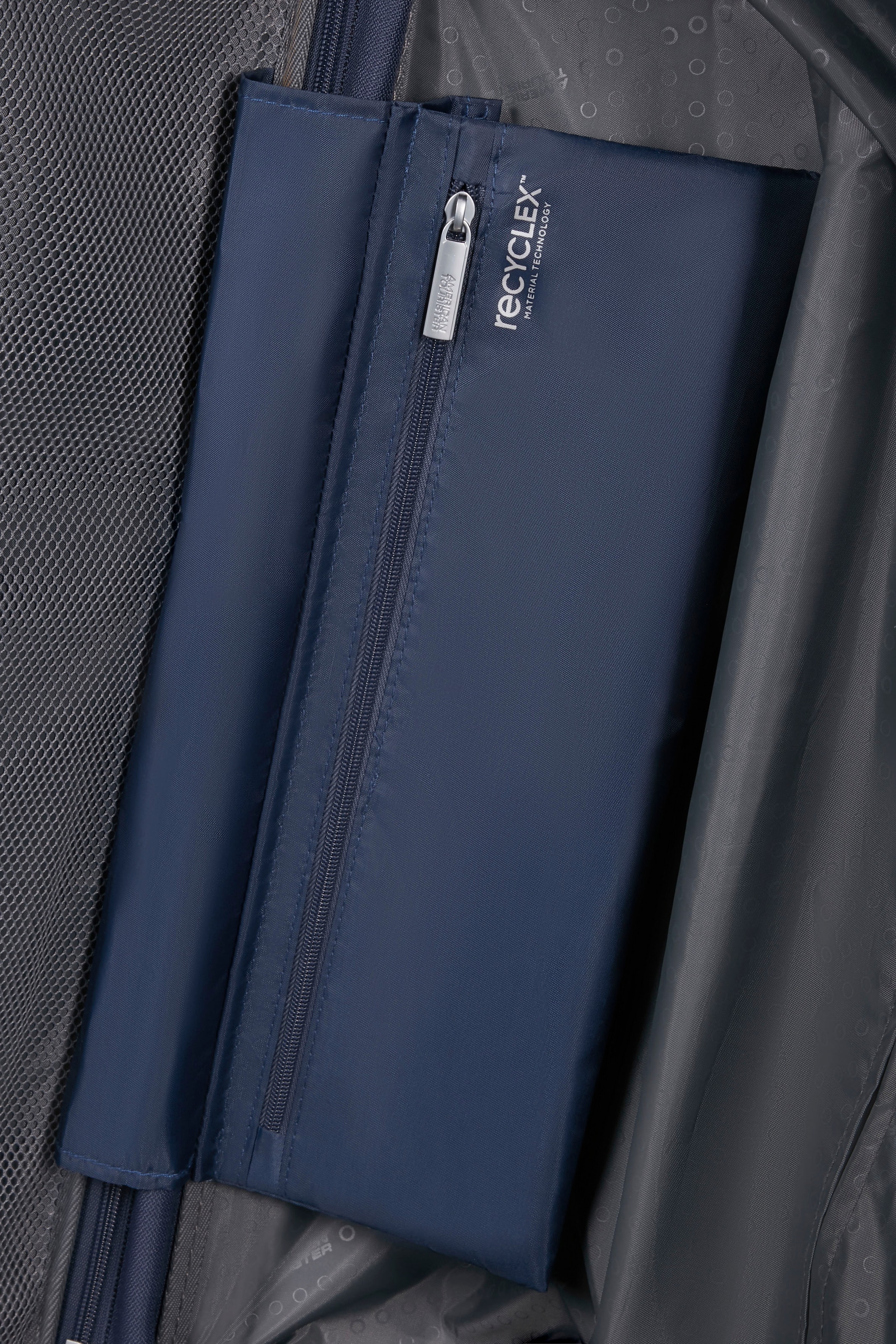 American Tourister® Hartschalen-Trolley »STARVIBE, in verschiedenen Farben und Größen«, 4 Rollen, Handgepäck-Koffer Reisegepäck Koffer TSA-Zahlenschloss