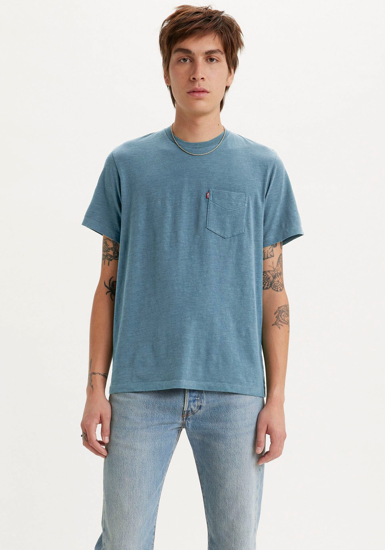 Levis T-Shirt "CLASSIC POCKET TEE" mit aufgesetzter Brusttasche günstig online kaufen