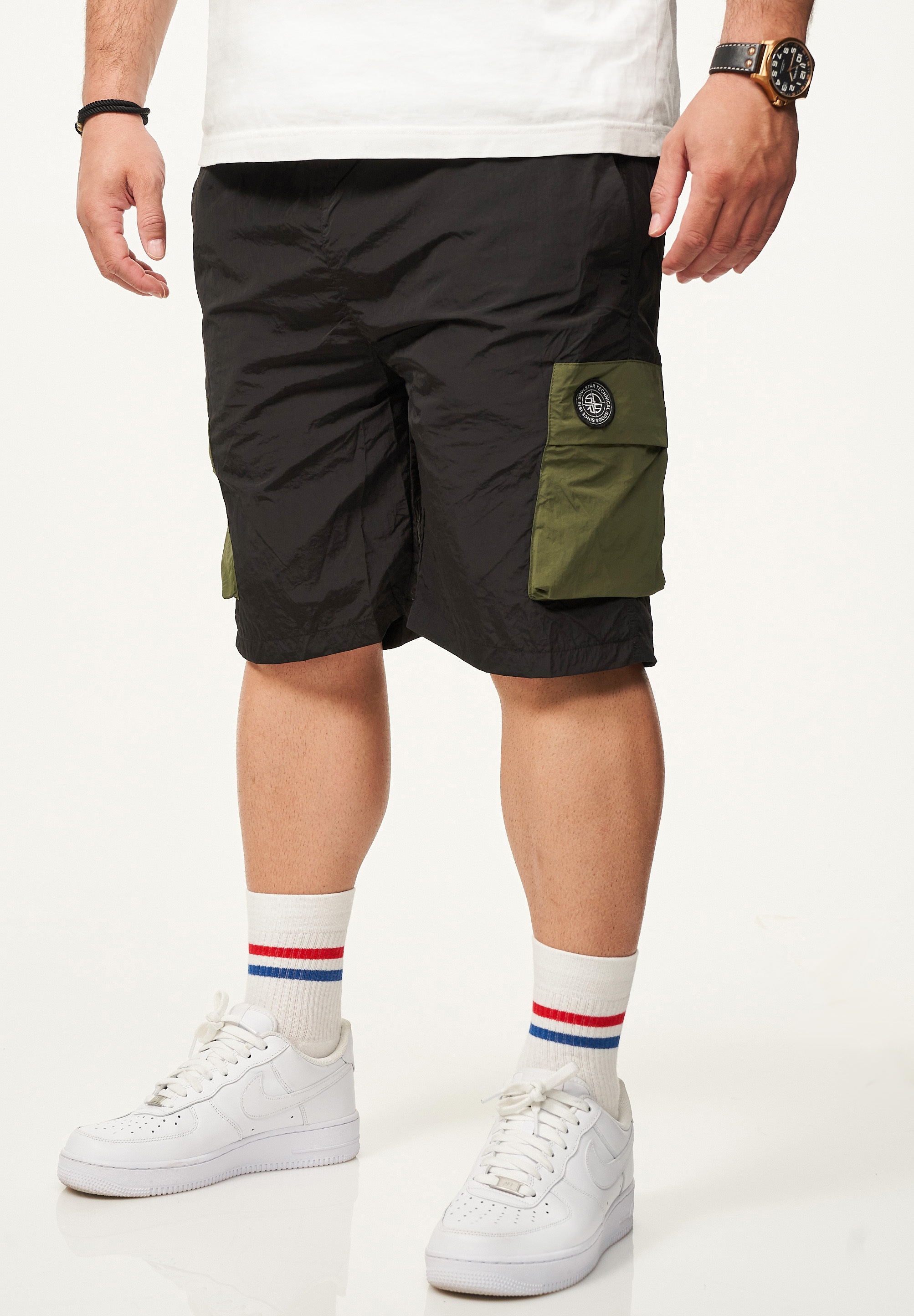 SOULSTAR Cargoshorts »SOULSTAR Cargoshorts im Tech Utility-Style für Herren aus leichtem Nylon Regular-Fit«  Kurze Hose mit Gummibund & Klickverschluss - Sommer-Shorts Bermuda