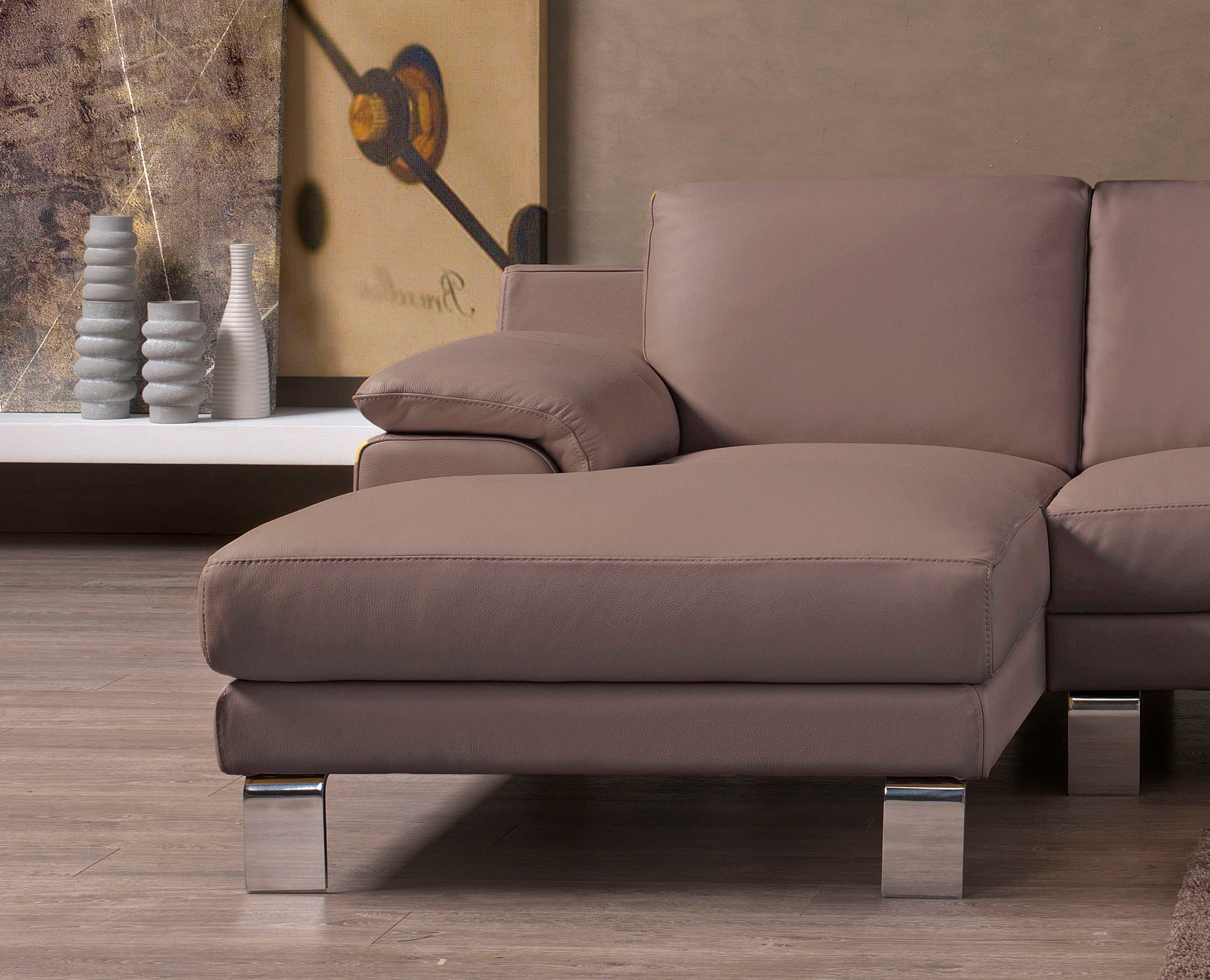 Egoitaliano Ecksofa »Shakira, Design und super Sitzkomfort auf hohem Niveau, tolle Details«, mit Recamiere, L-Form, edle Füße