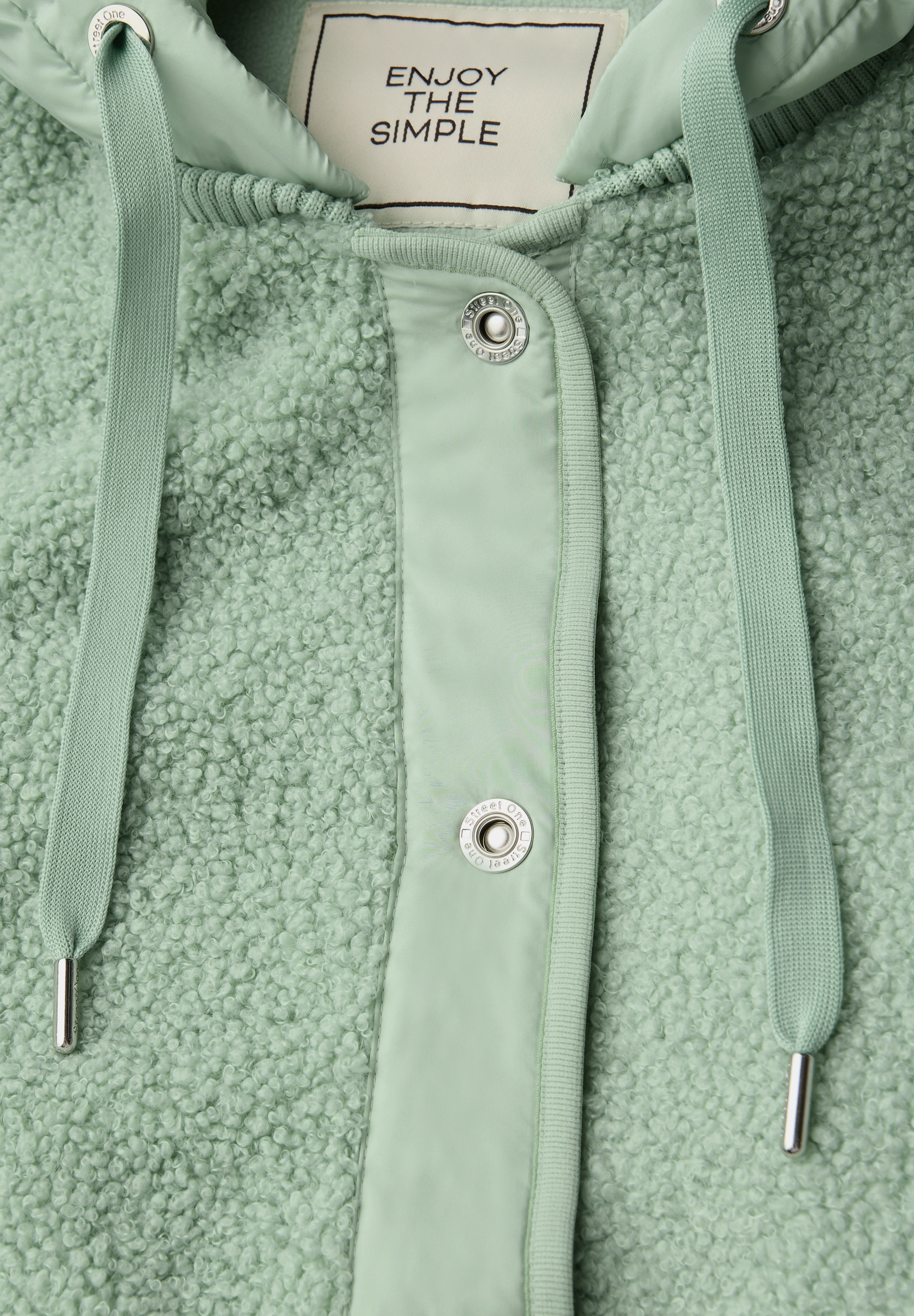 STREET ONE Fellimitatjacke, mit Kapuze