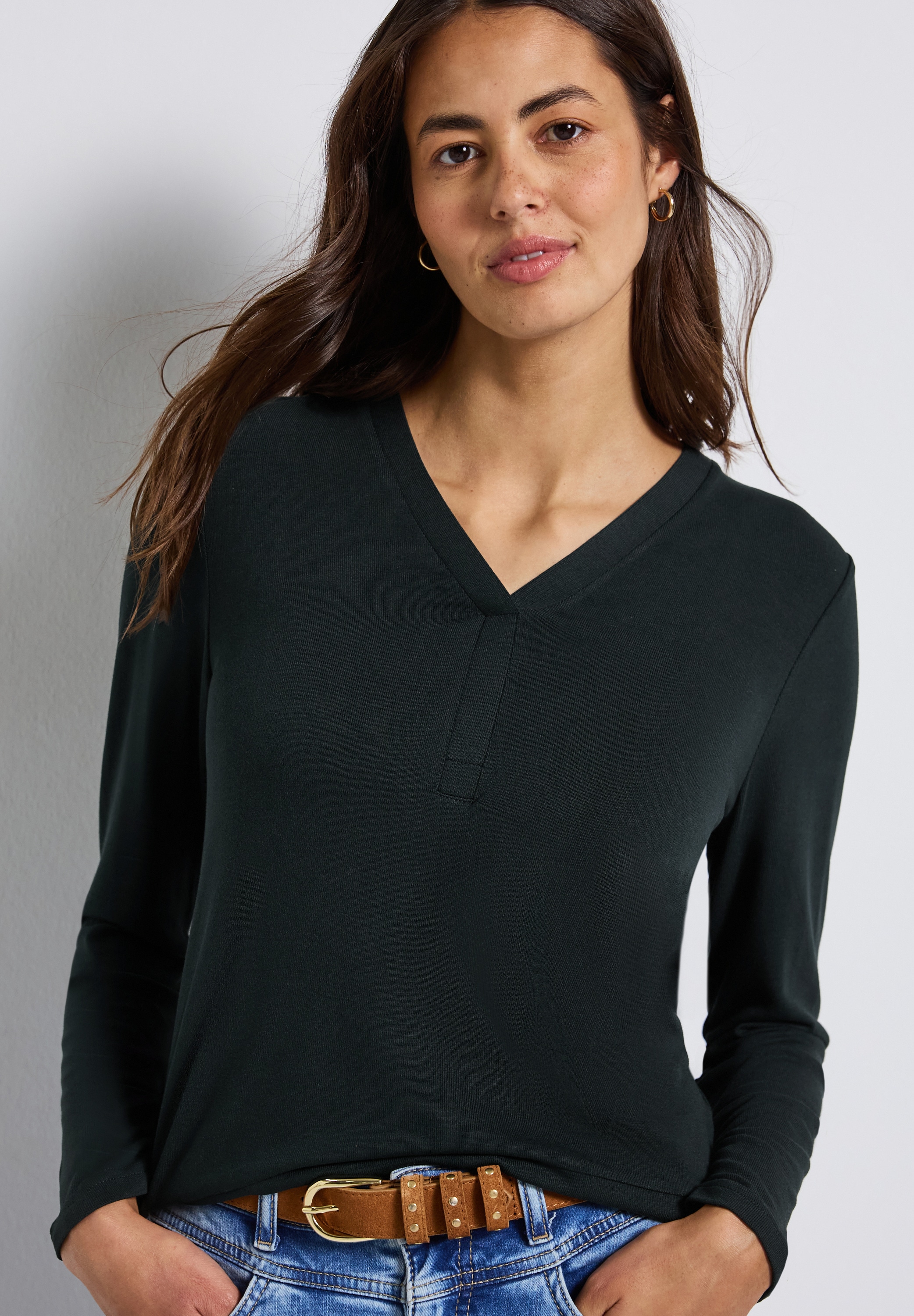 STREET ONE Langarmshirt, mit V-Ausschnitt günstig online kaufen