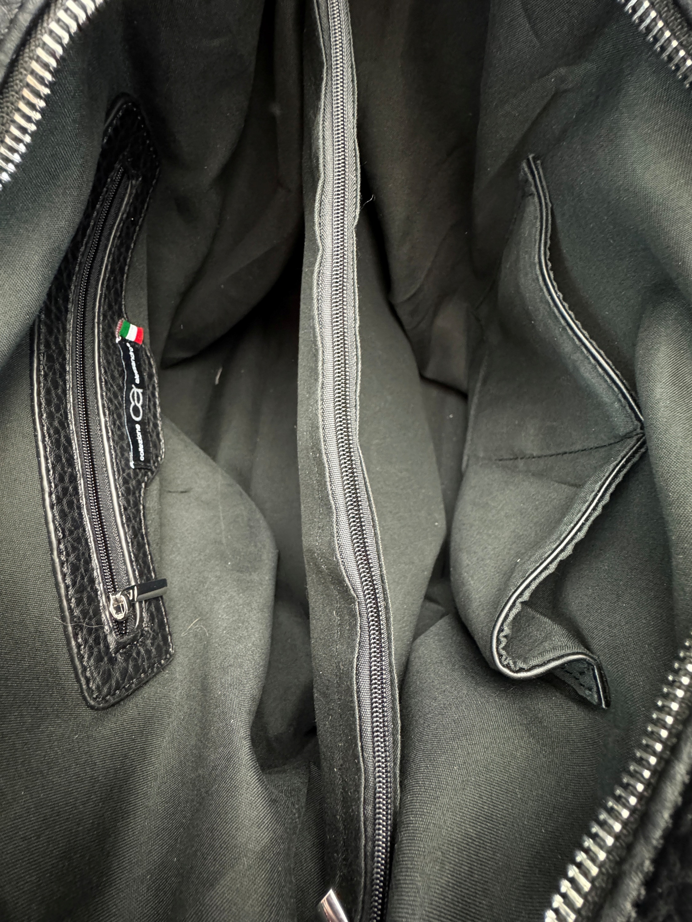 COLLEZIONE ALESSANDRO Schultertasche »Basilico«, mit viel Platz und langem Gurt