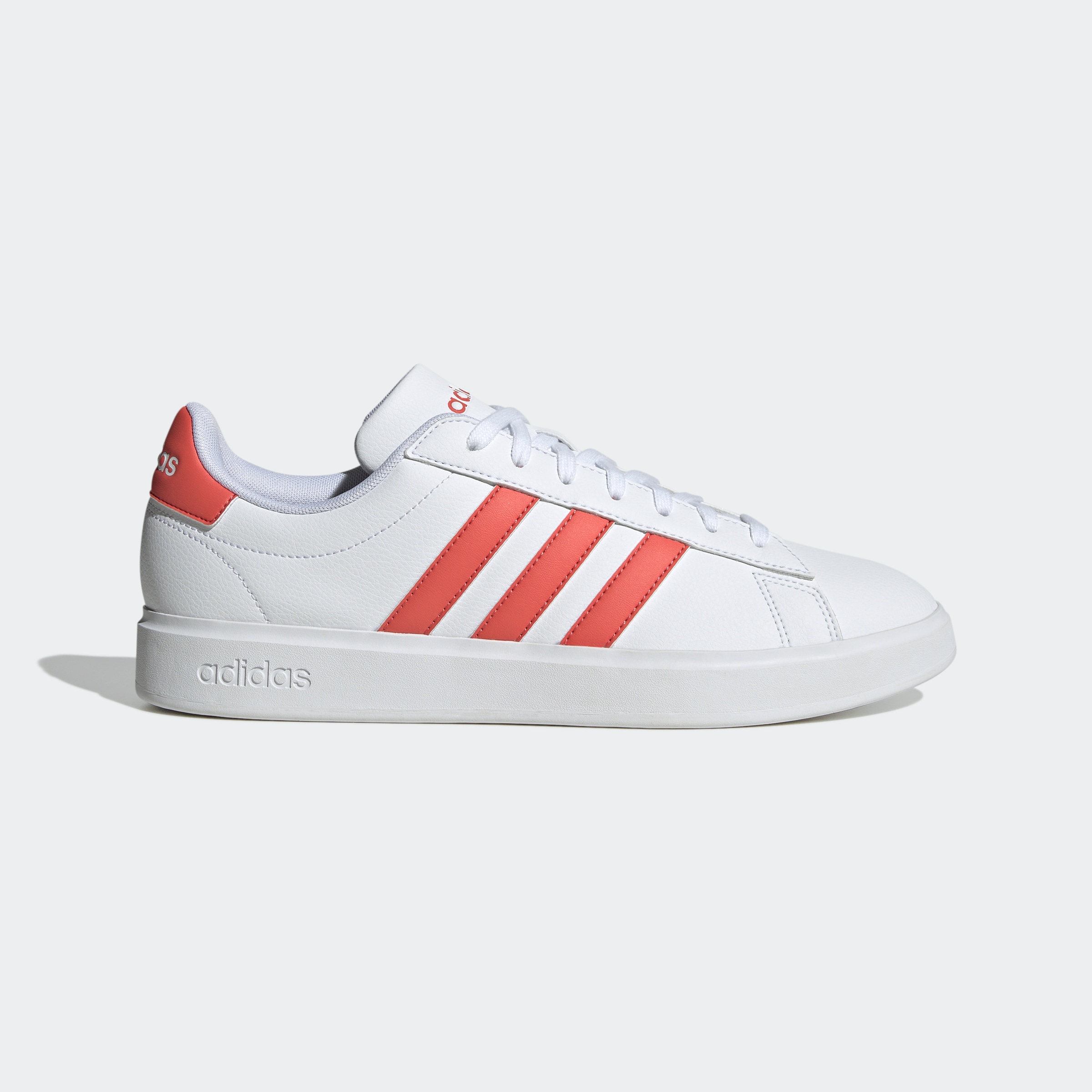 adidas Sportswear Sneaker »GRAND COURT CLOUDFOAM COMFORT«, Design auf den Spuren des adidas Superstar