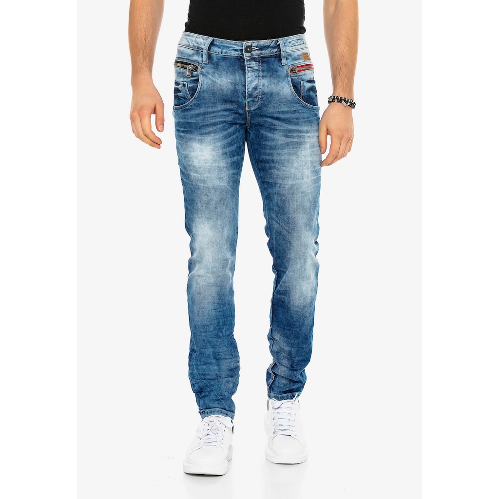 Cipo & Baxx Slim-fit-Jeans, in verwaschenem Design in Straight Fit