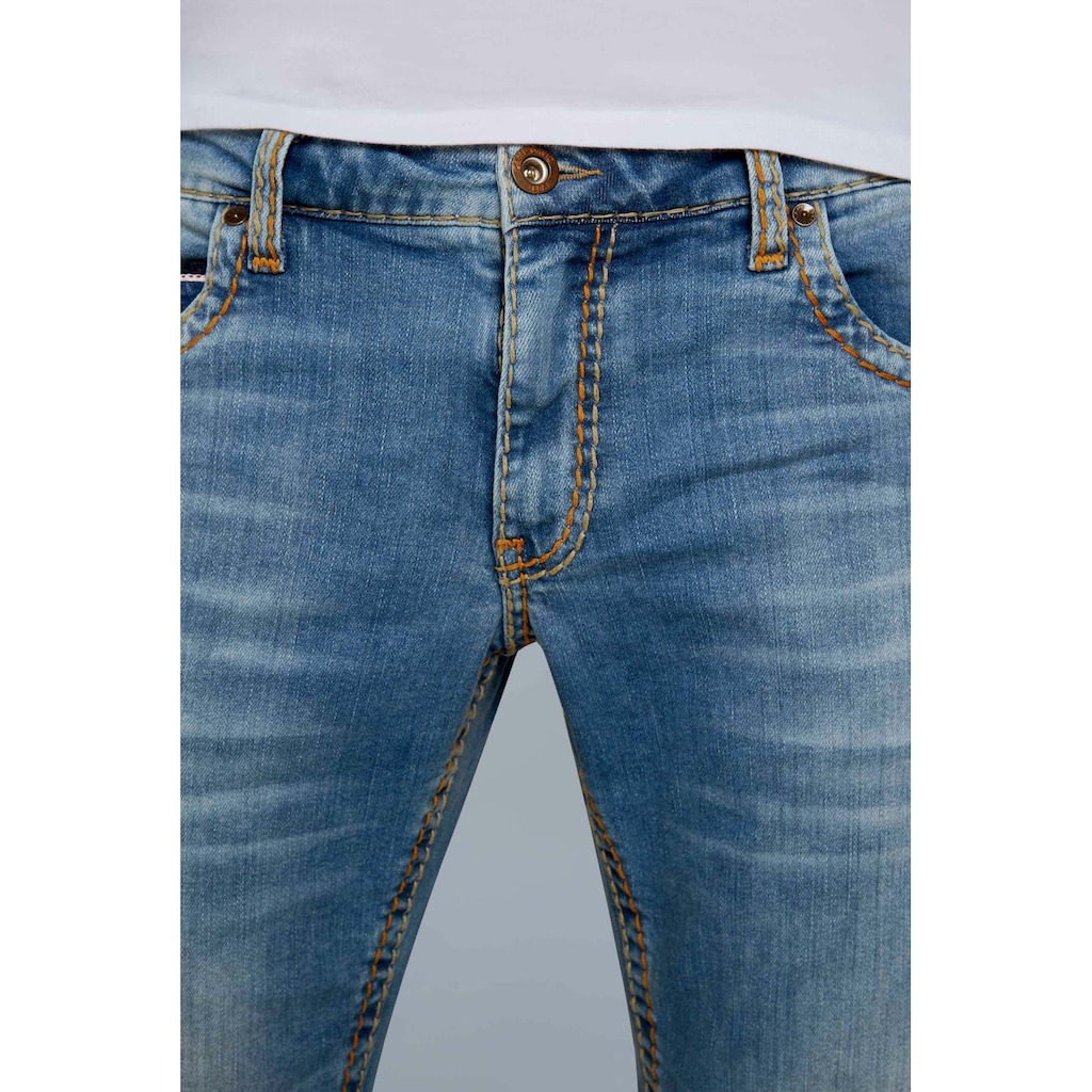 CAMP DAVID Comfort-fit-Jeans, mit breiten Nähten