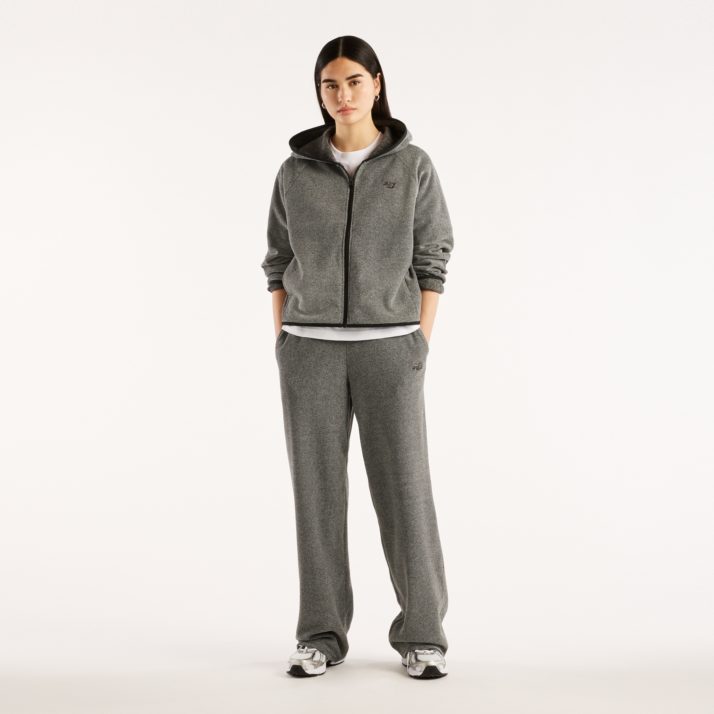 New Balance Trainingsjacke »TEXTURED FLEECE FULL ZIP« für Erwachsene konzipiert, aus Polyester