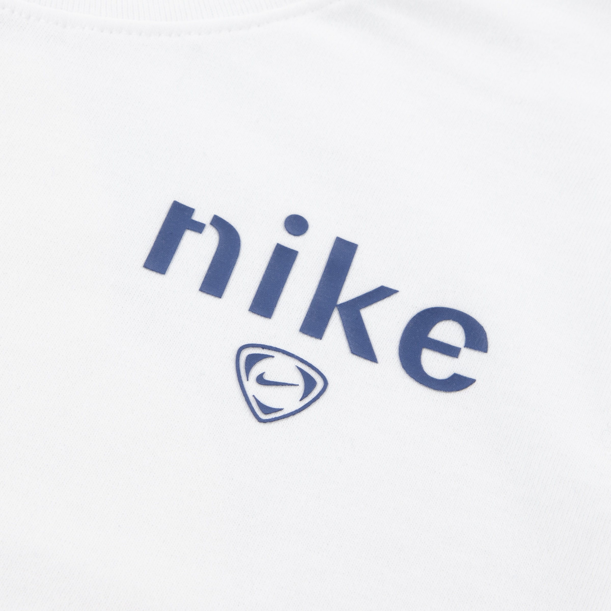 Nike Sportswear T-Shirt »NKB NIKE WORLD CUP GRAPHIC TEE« für sportliche Aktivitäten, sportlicher Stil, für Sportmode