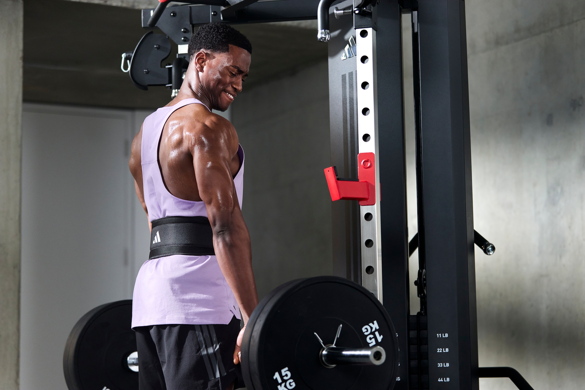 adidas Performance Trainingsstation »adidas Cable Crossover - Kabelzugstation mit Rack« 2 Gewichtsblöcke 2×80 kg Kabelzug, Rack, 40-fach verstellbar & Landmineen)