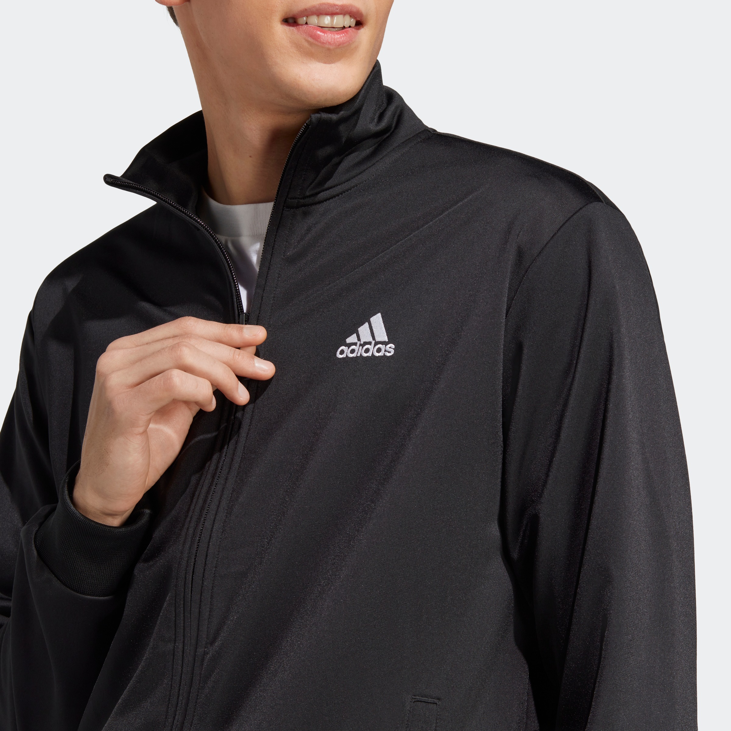 adidas Sportswear Trainingsanzug »LINEAR LOGO TRICOT«, (2 tlg.)