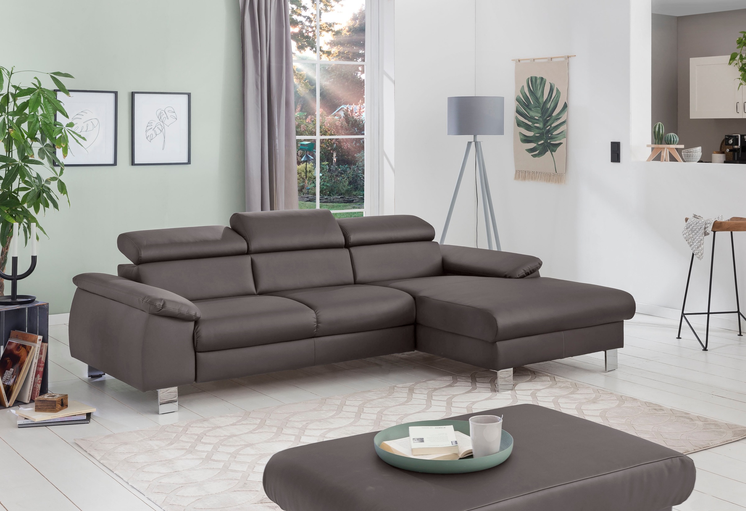 COTTA Ecksofa "Komaris L-Form, B: 244 cm" mit Kopfteilverstellung, optional Schlaffunktion, Bettkasten & Licht