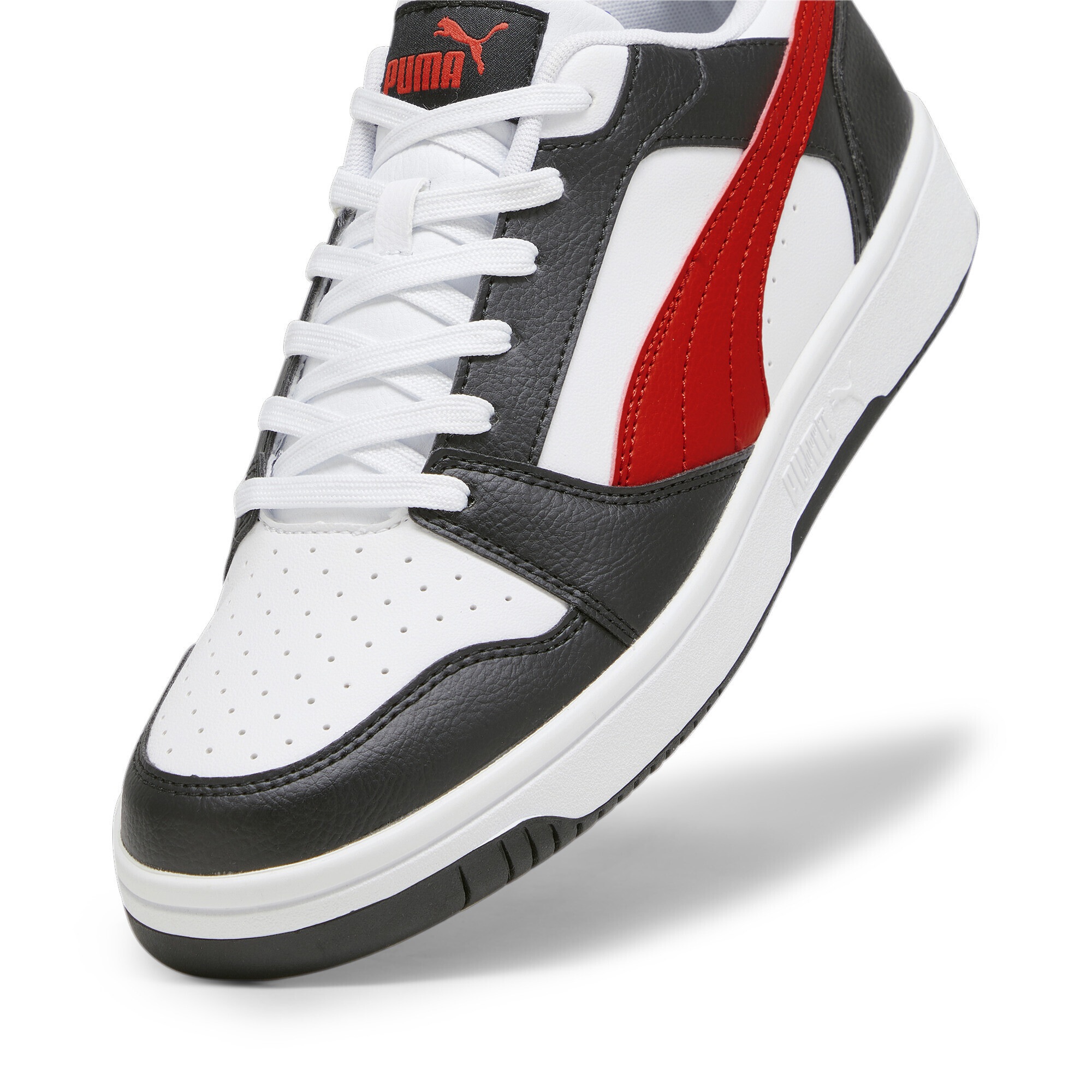 PUMA Sneaker »Rebound V6 Low Sneakers Erwachsene«