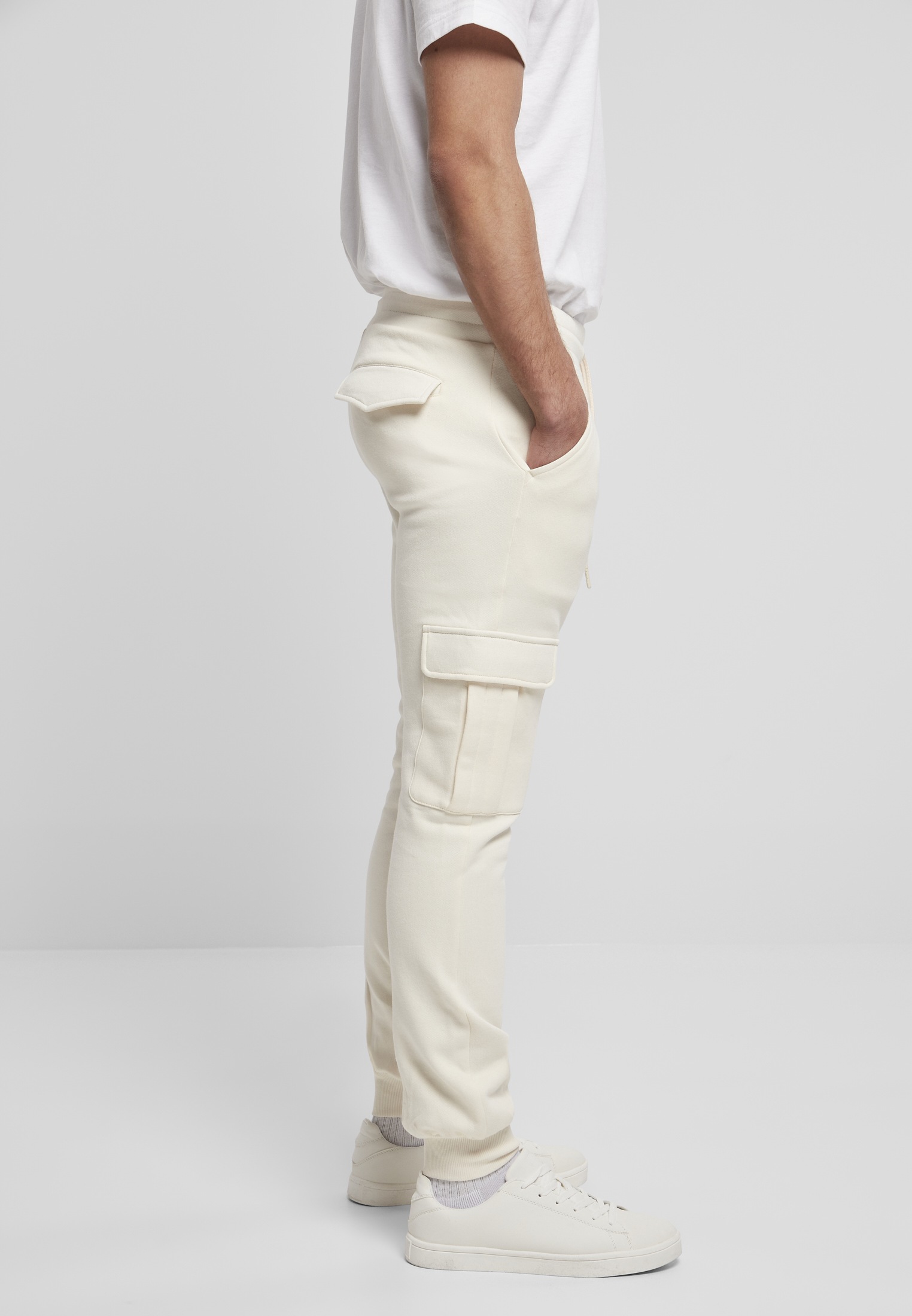URBAN CLASSICS Stoffhose »Urban Classics Herren Cargo Sweatpants«, (1 tlg.)