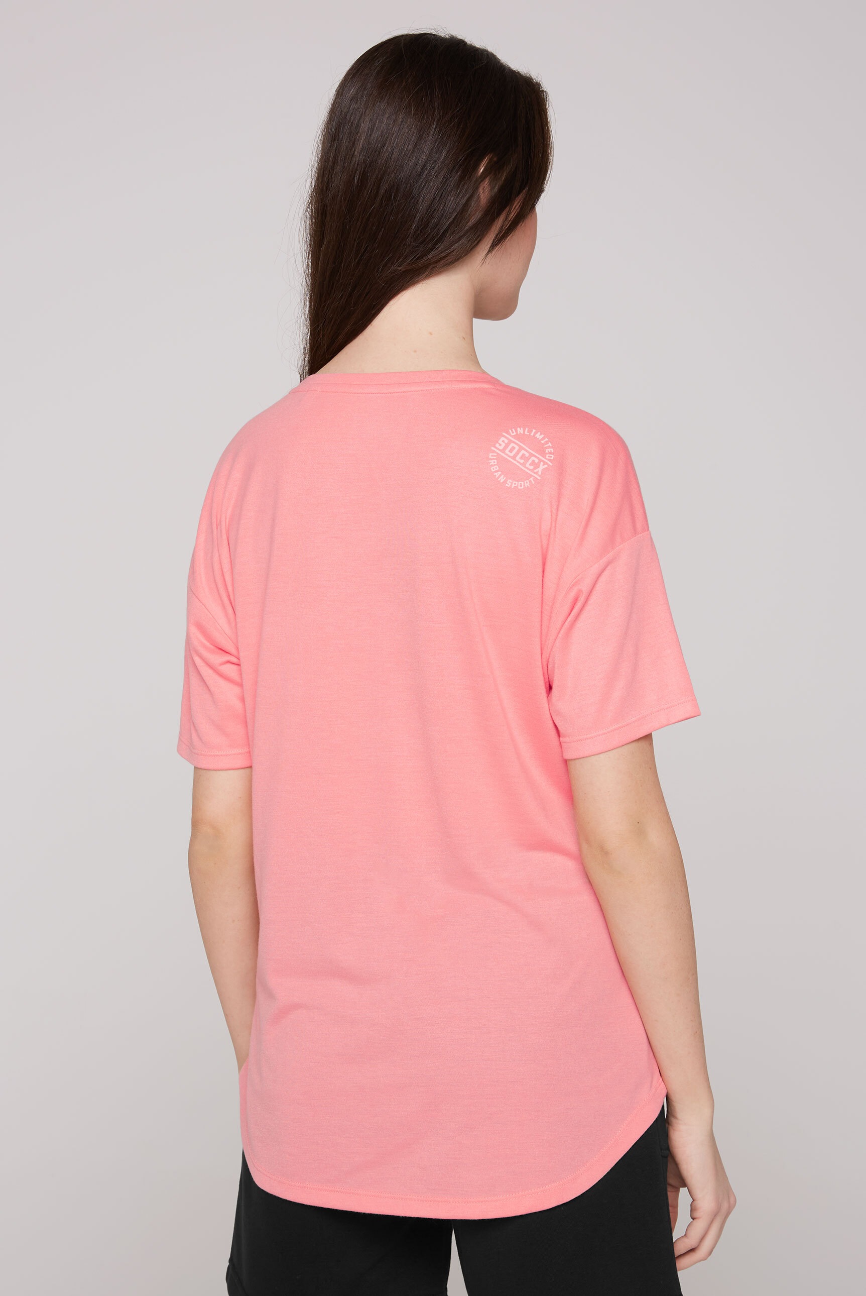 SOCCX Oversize-Shirt, mit längerer Rückenpartie