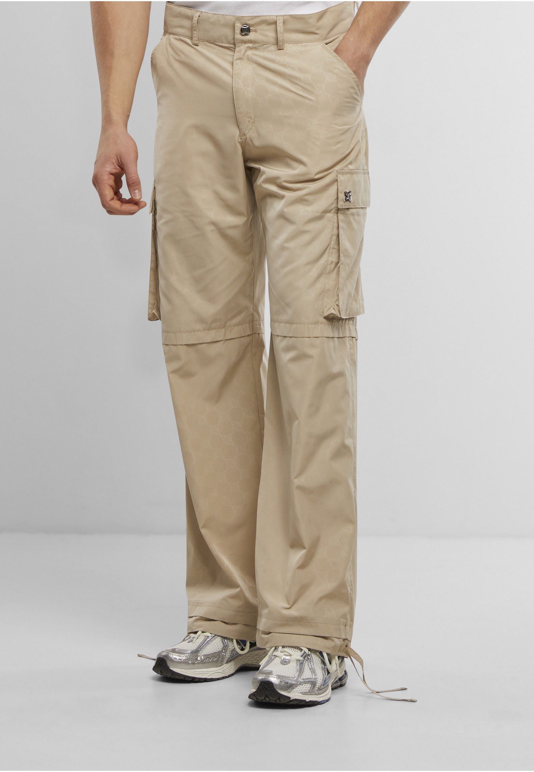 PEQUS Stoffhose »PEQUS PEQUS Aether Monogram Parachute Pants«