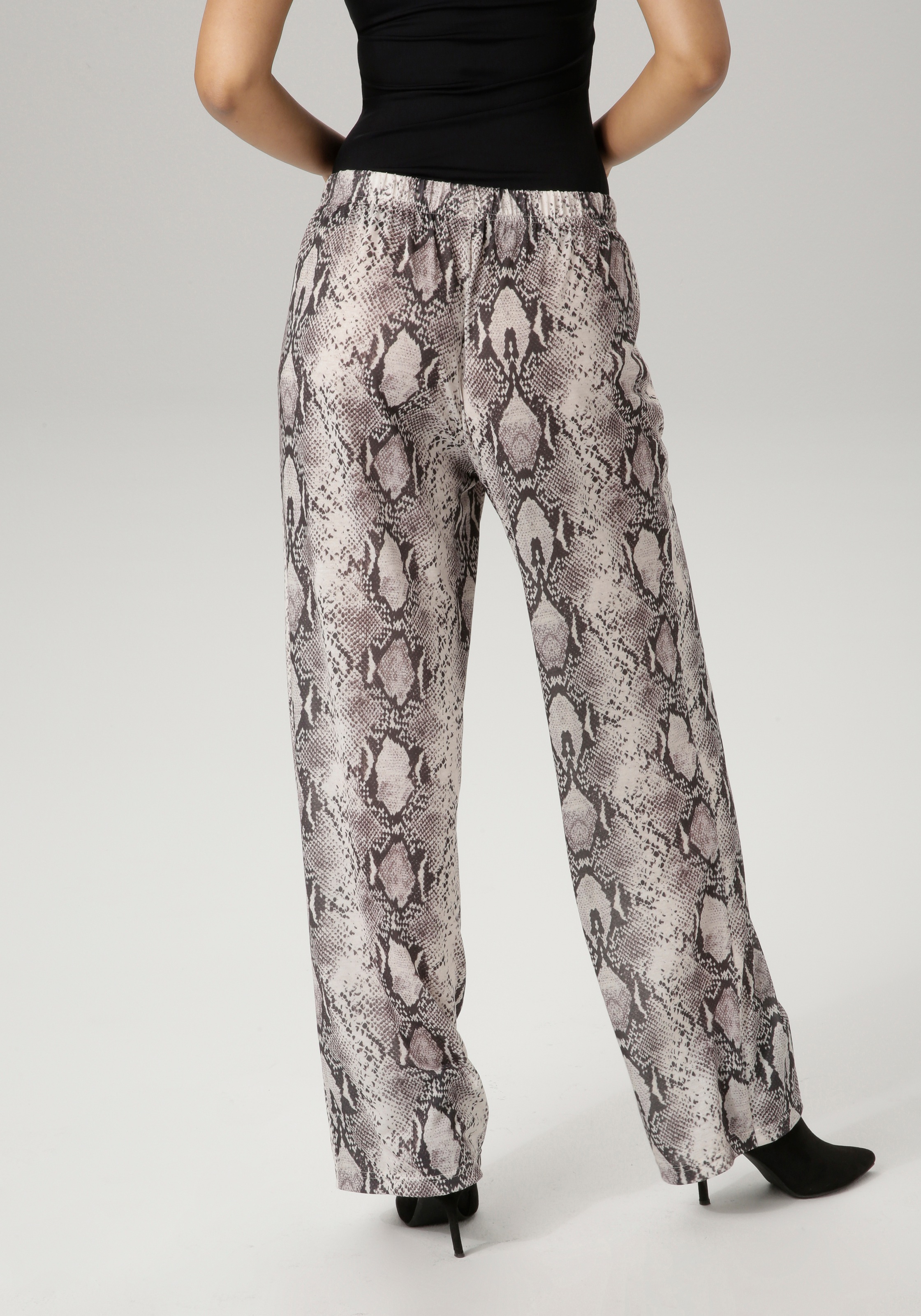 Aniston CASUAL Schlupfhose im farbharmonischen Schlangendruck günstig online kaufen