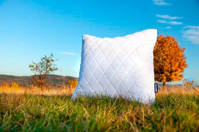 Dunlopillo Microfaserkissen »Home, atmungsaktiv«, | und Allergikerfreundlich, Polyester, (1 BAUR Füllung: 80x80cm, ist Kopfkissen Bezug: hochwertig 40x80 weich St.), Kissen ergonomisch, strapazierfähig, cm, Polyester