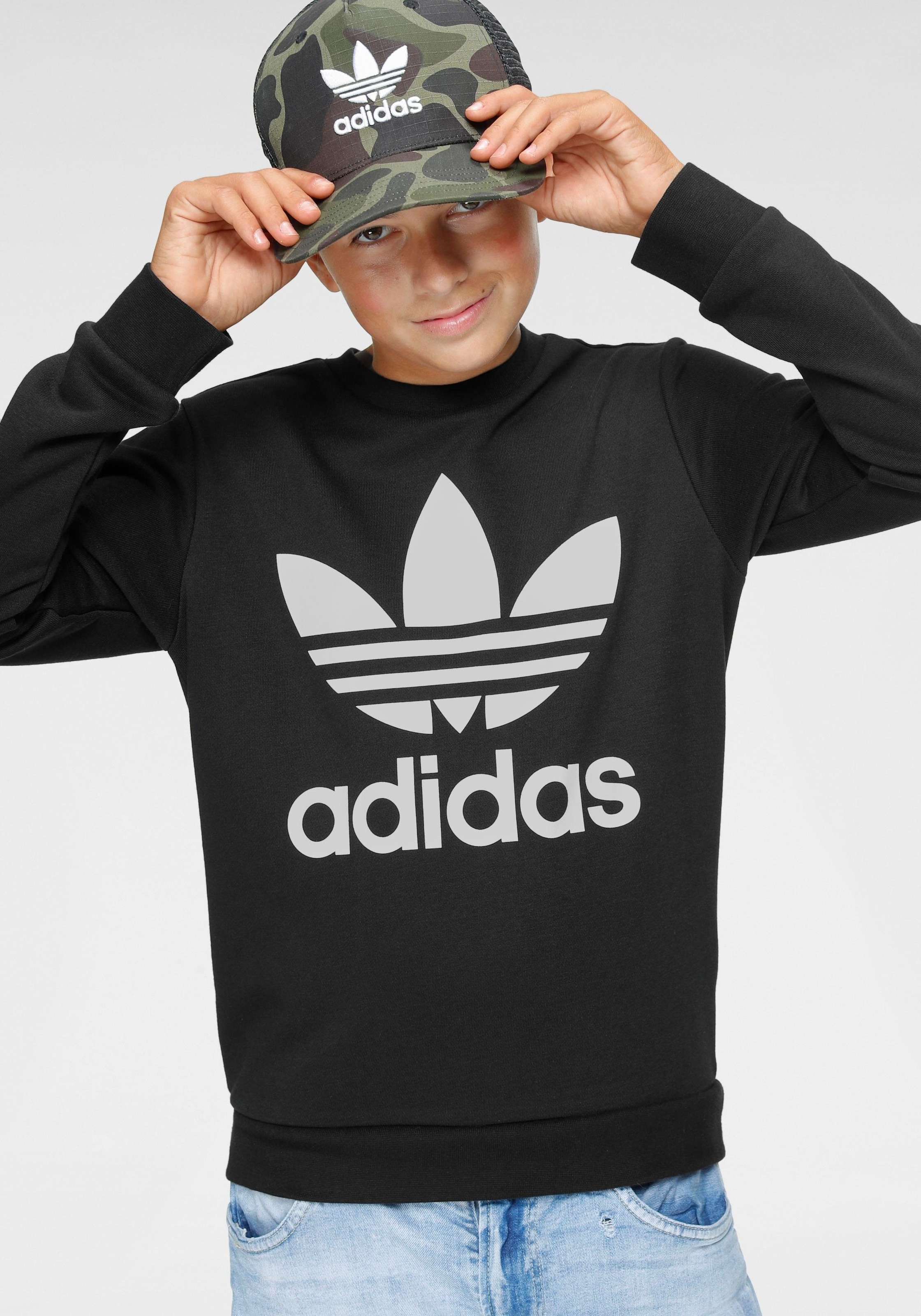 Adidas original trefoil crew sweatshirt hotsell