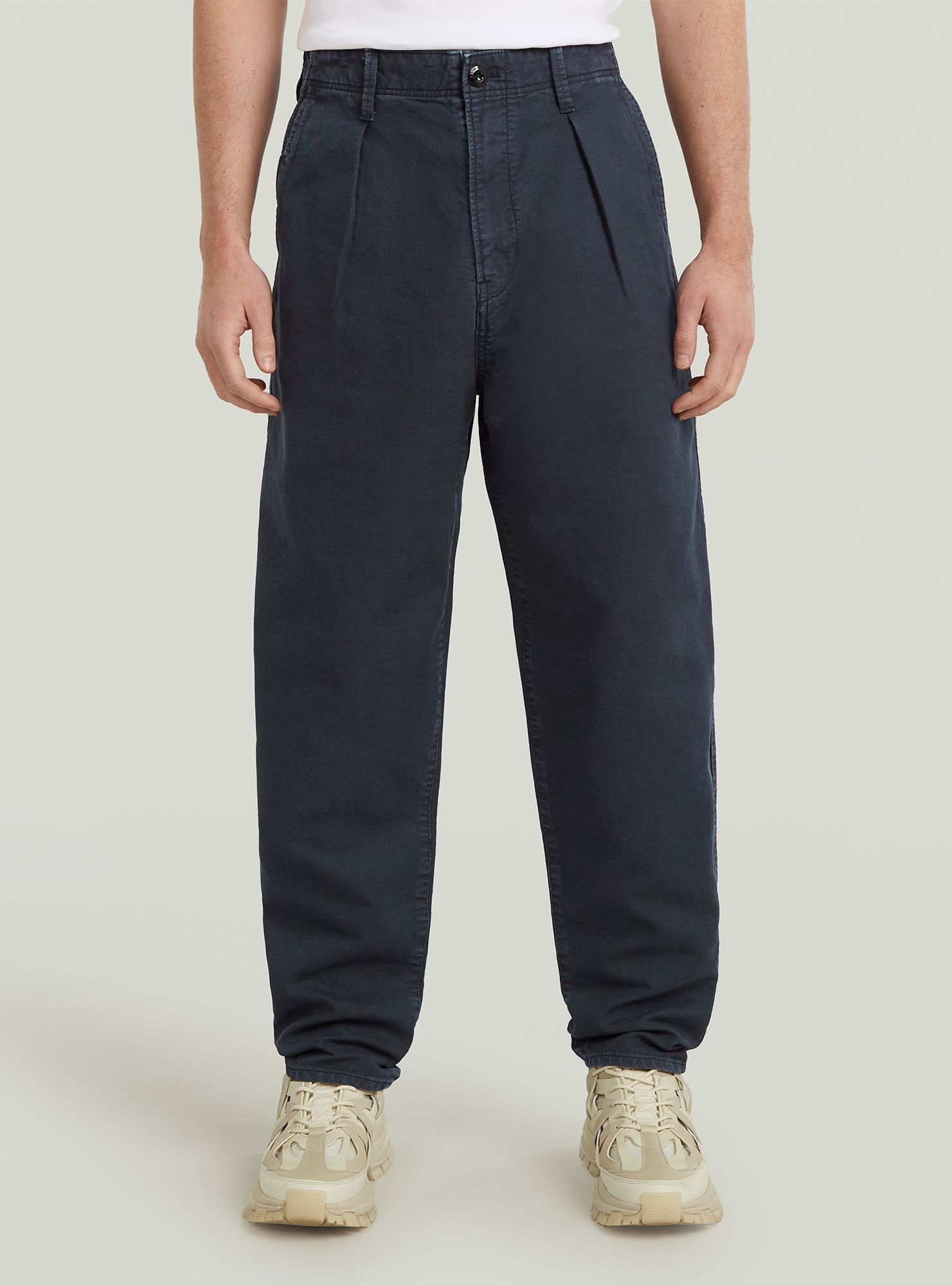 G-STAR "Pleated Chino Relaxed Tapered"