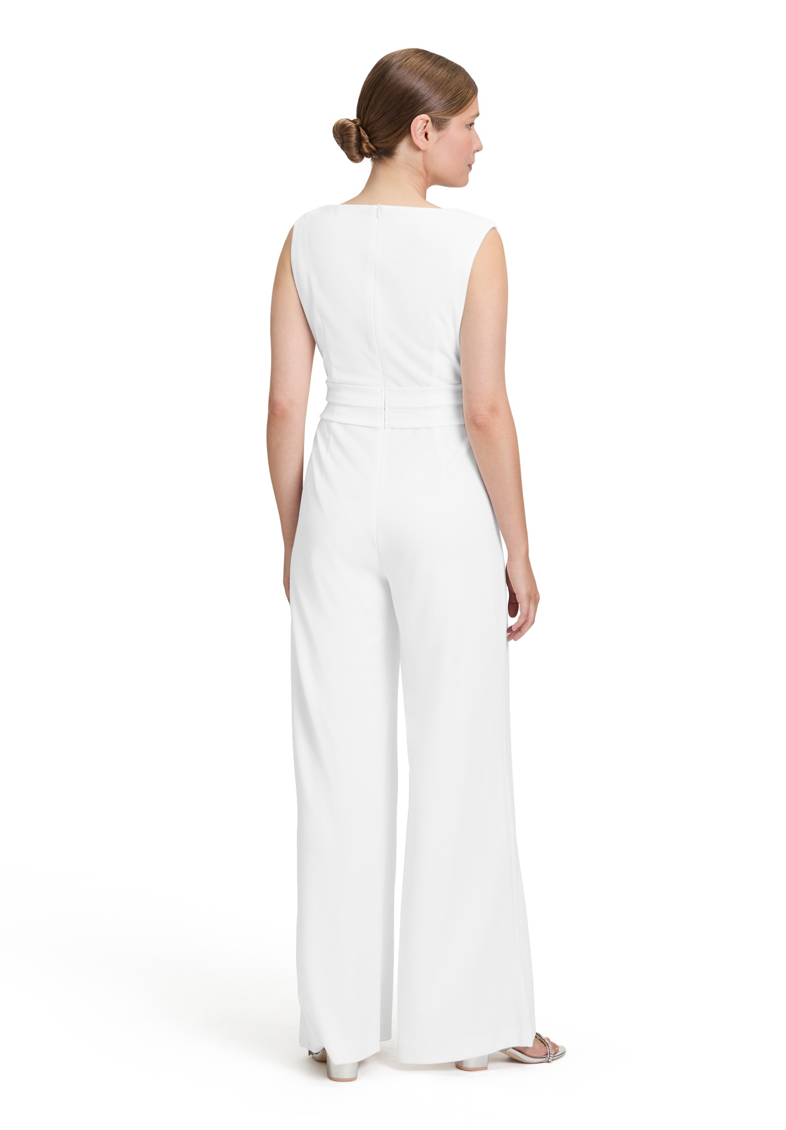 Overall VERA MONT "Damen mit weitem Bein", Damen, Gr. 34, Normalgrößen, weiß (rohweiß), Crêpe, Obermaterial: 95% Polyester, 5% Elasthan; Futter: 100% Polyester, ausgestellt, U-Boot-Ausschnitt, Overalls Overall, Bunddetail, Topseller 3