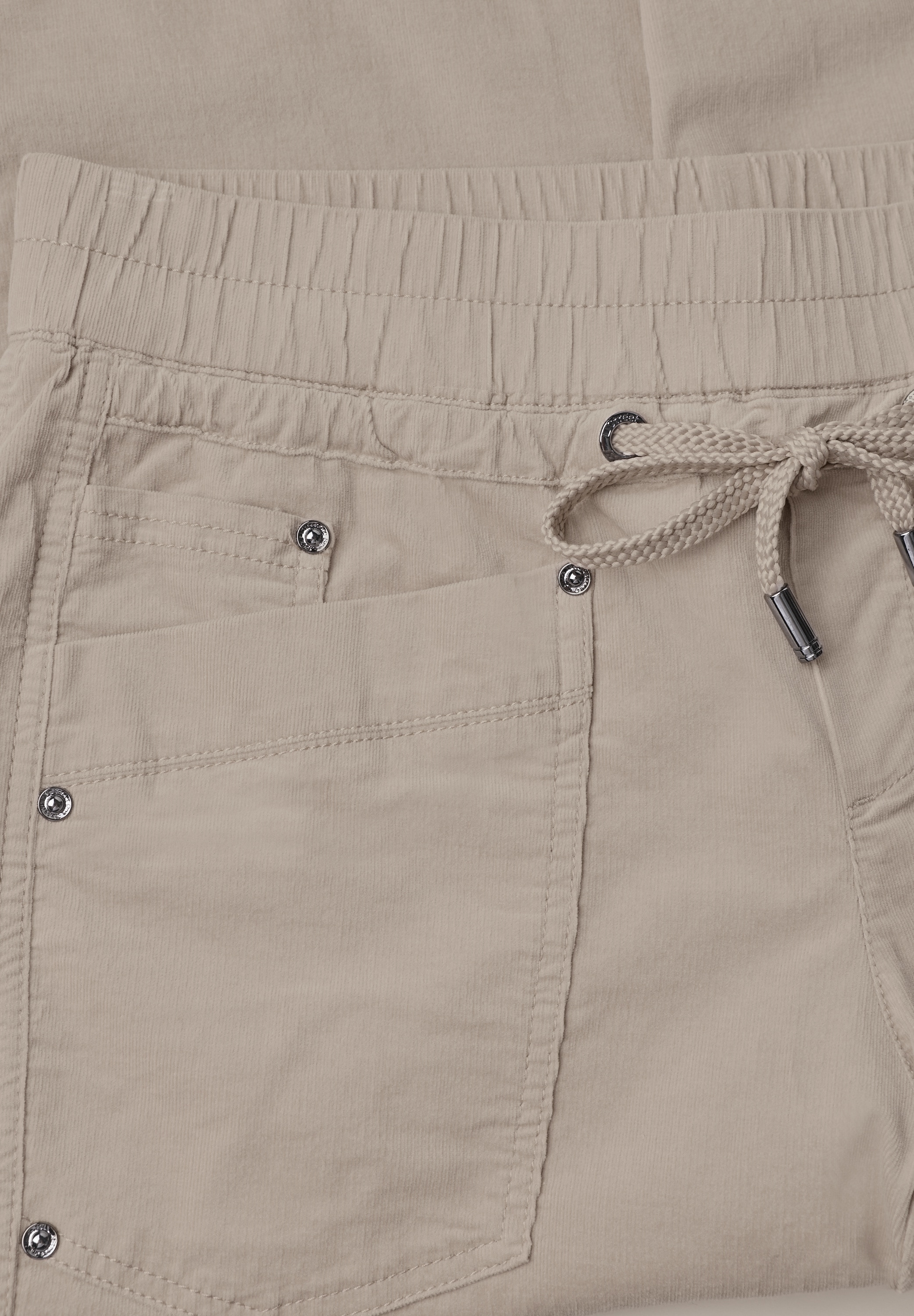 STREET ONE Cordhose  Loose Fit mit elastischem Bund, 7/8-Länge