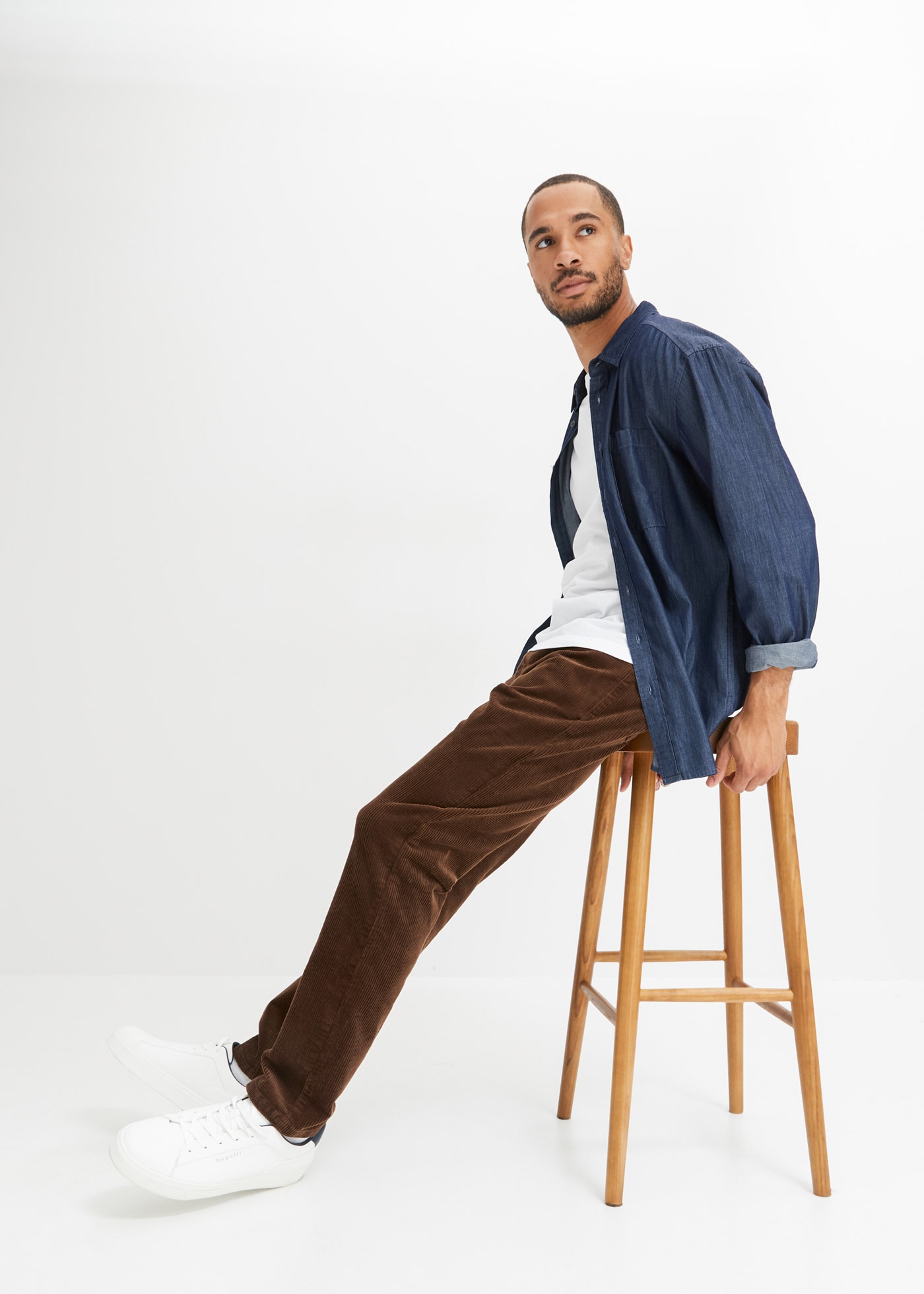 bonprix Cordhose »Regular Fit Stretch-Cordhose mit Komfortschnitt«  aus Baumwolle und Elasthan, Regular Fit, Komfortschnitt