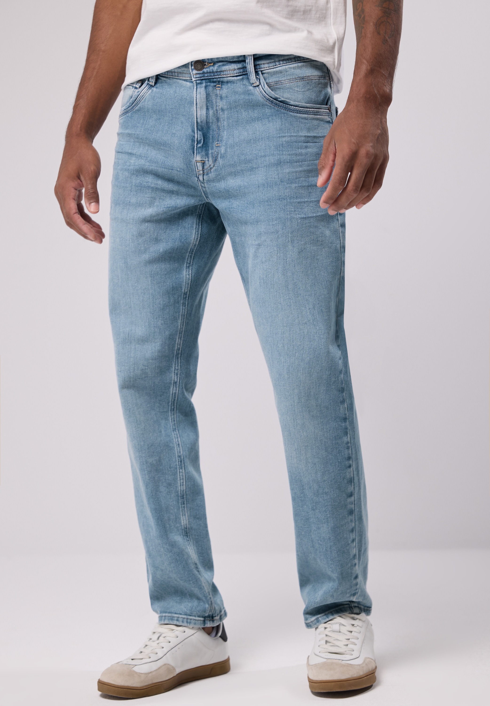STREET ONE MEN Regular-fit-Jeans, aus Baumwolle mit Stretchanteil
